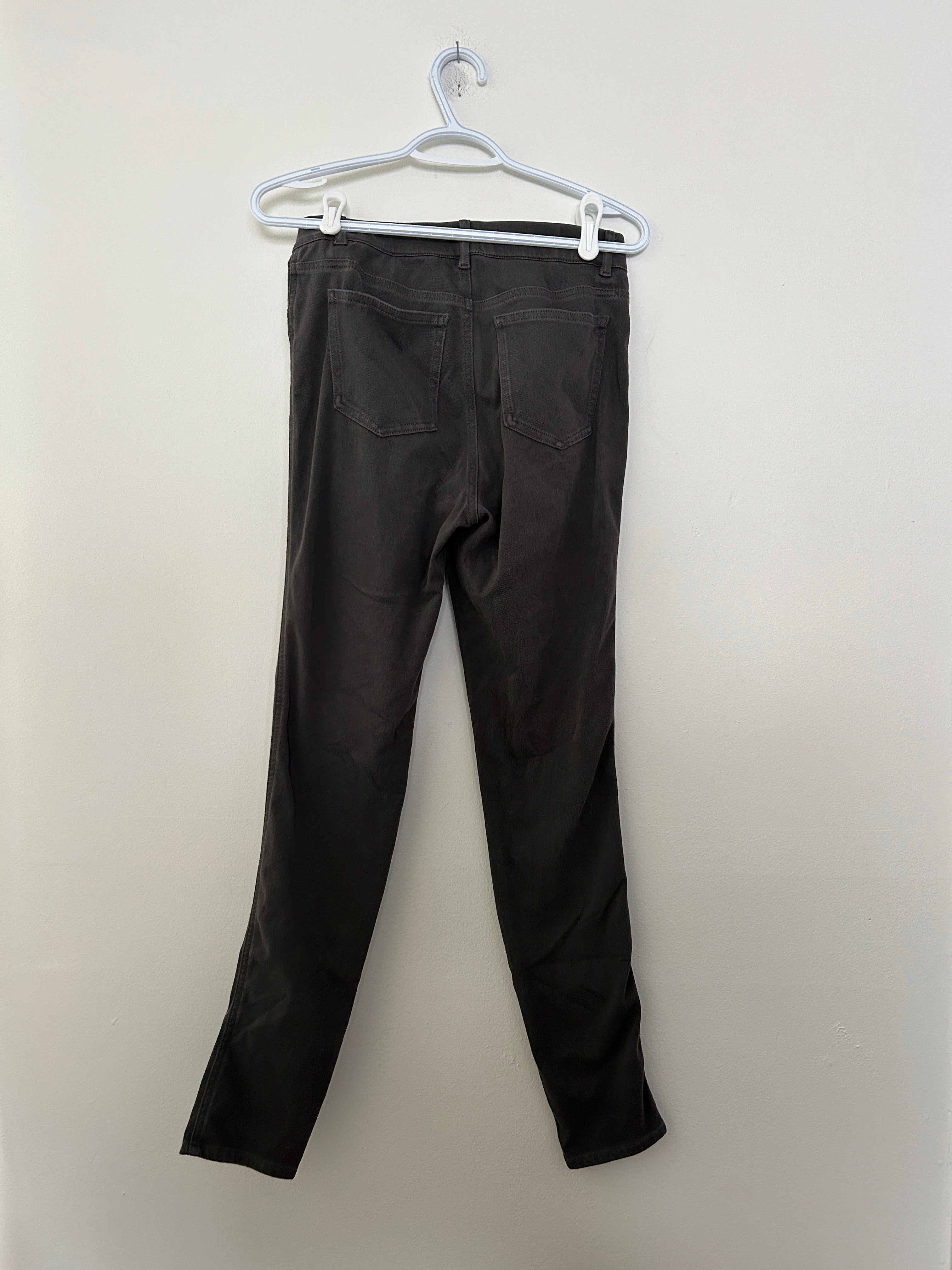 Pantalon gris ajusté Uniqlo