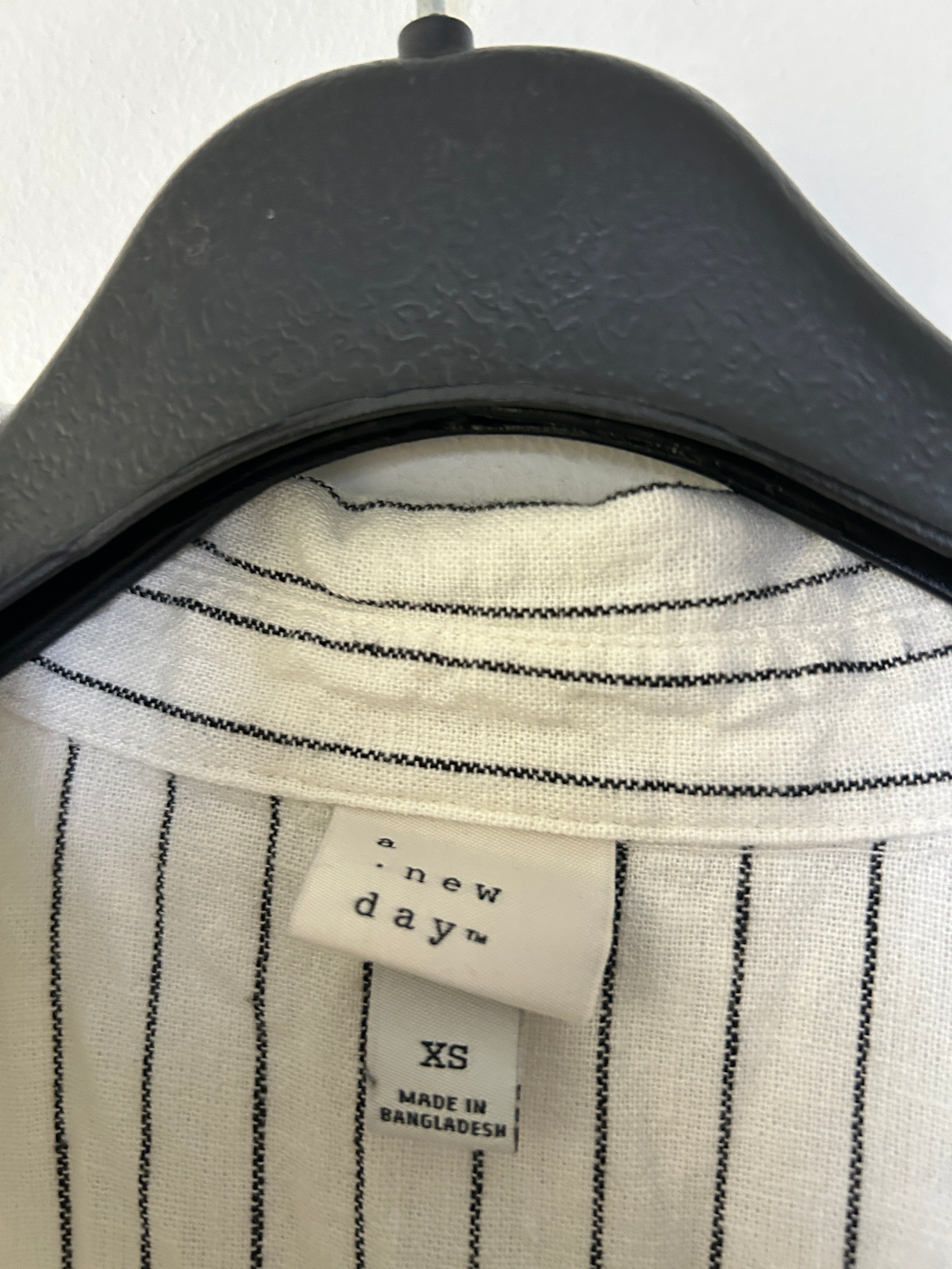 Robe chemise rayée crème – a new day