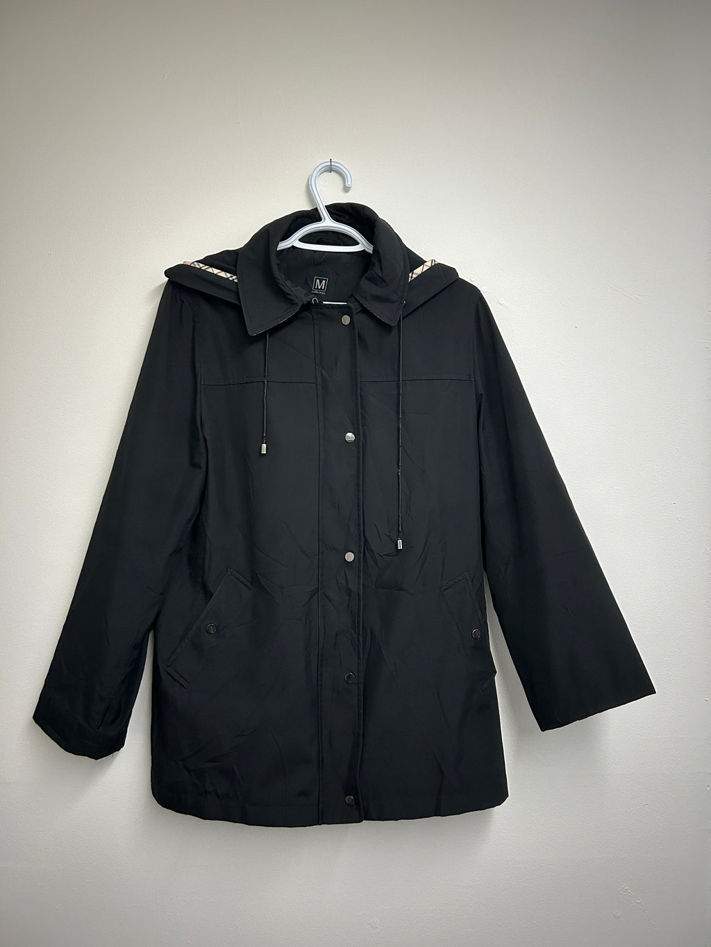 M Collection – Manteau noir à capuche trench pluie