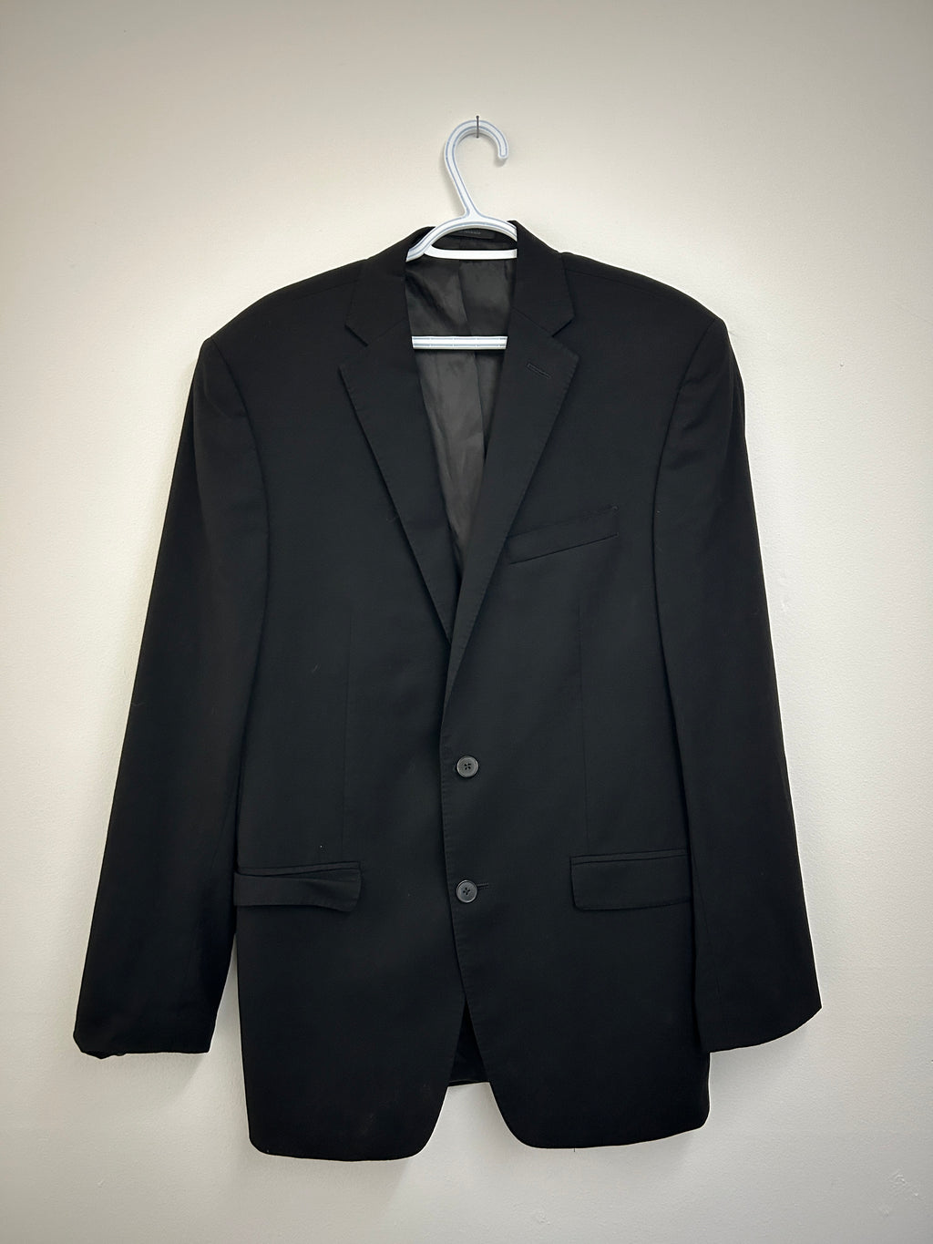 Calvin Klein – Veston noir formel Lord & Taylor