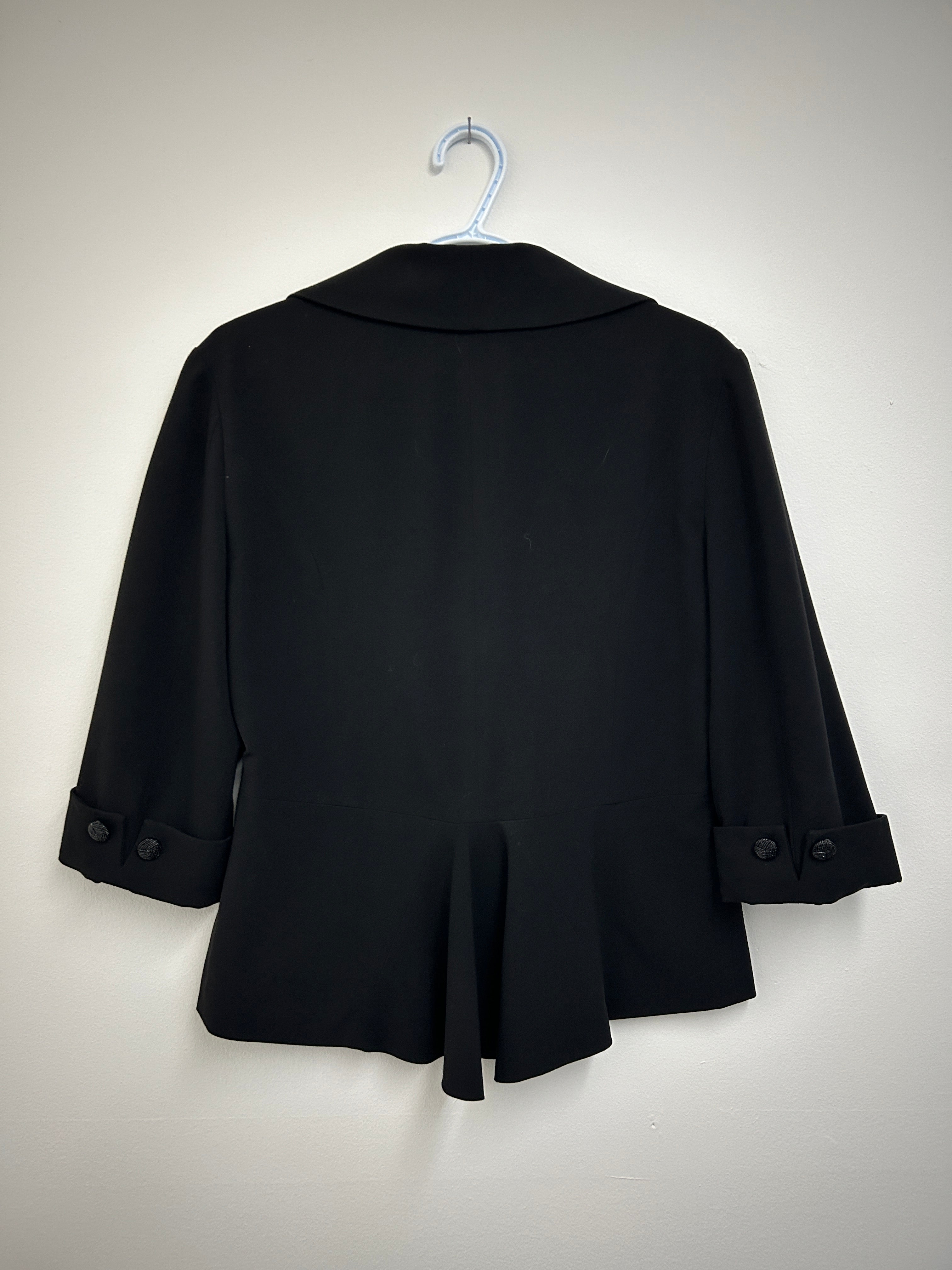 Veston noir col arrondi avec doublure mauve