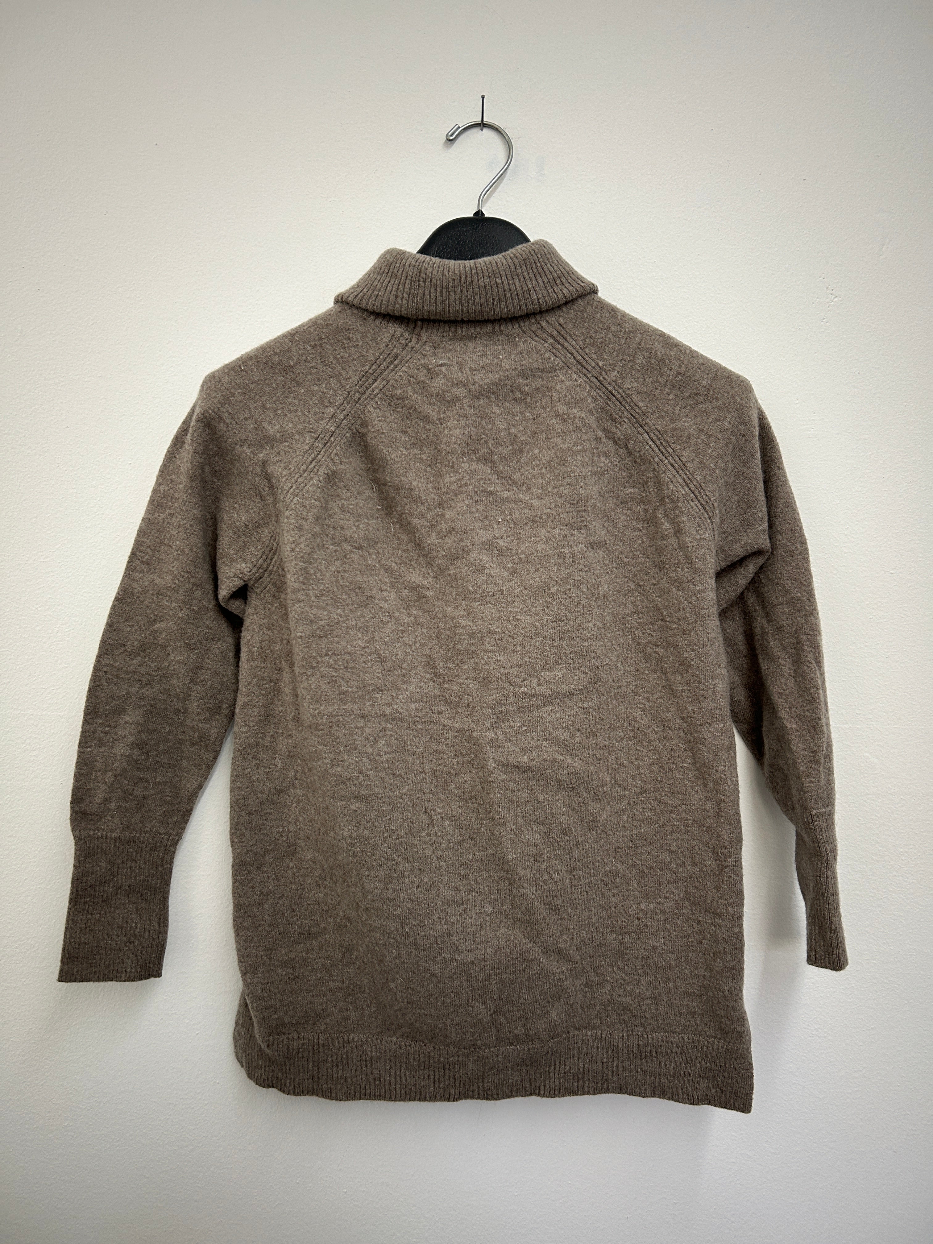 Chandail en laine mérinos col roulé