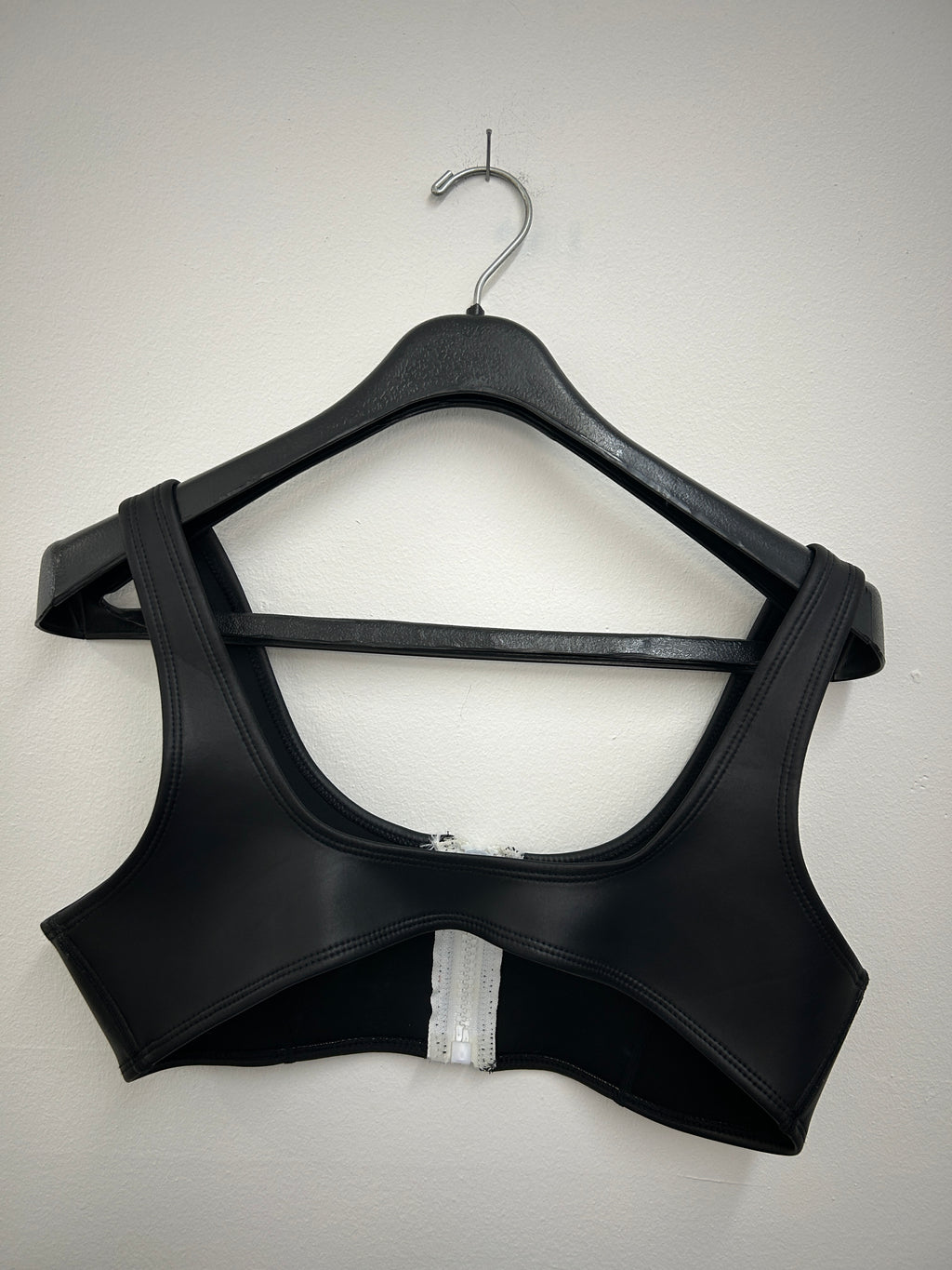 Haut de maillot noir à fermeture éclair