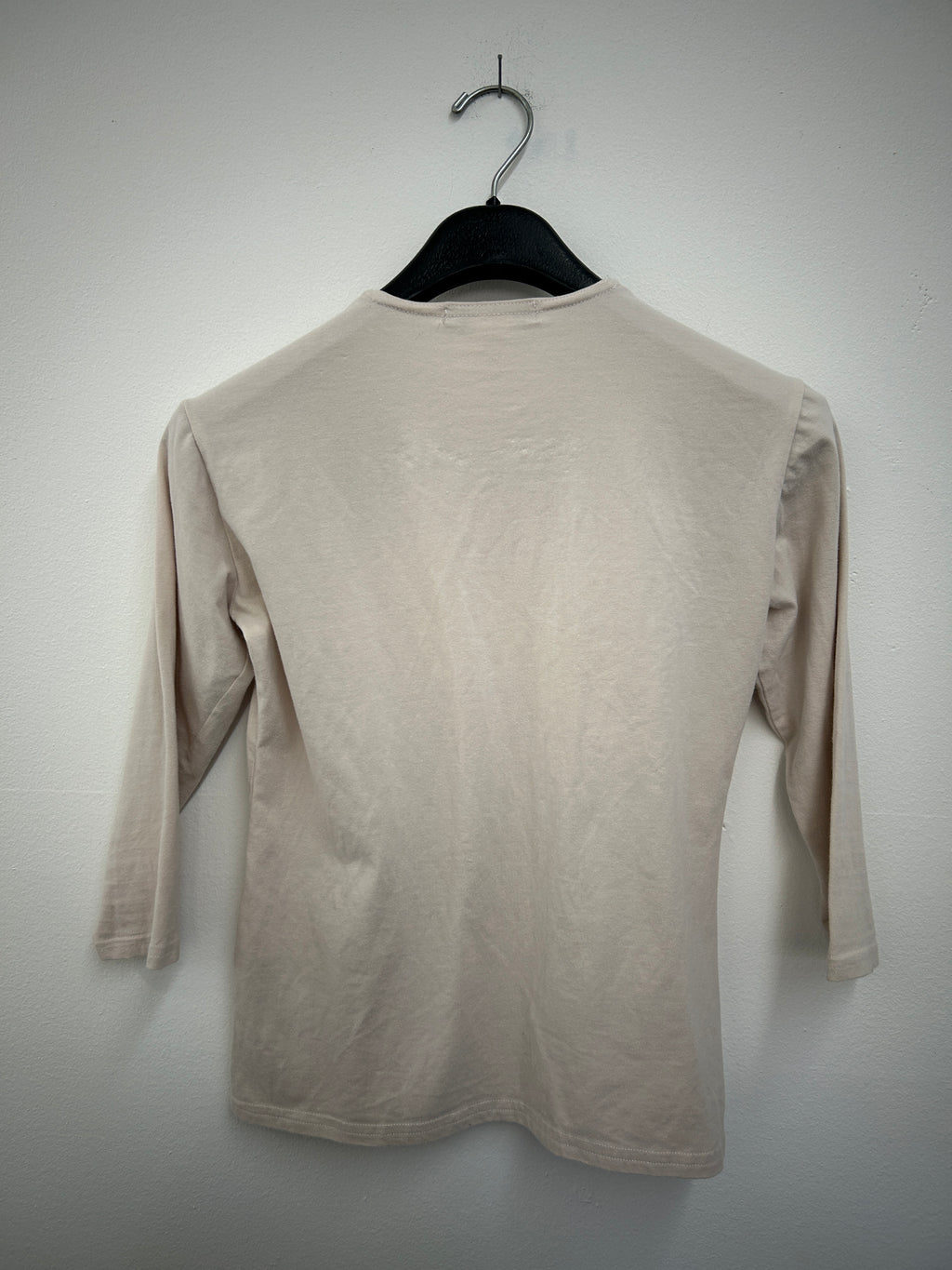 Haut beige à manches ¾