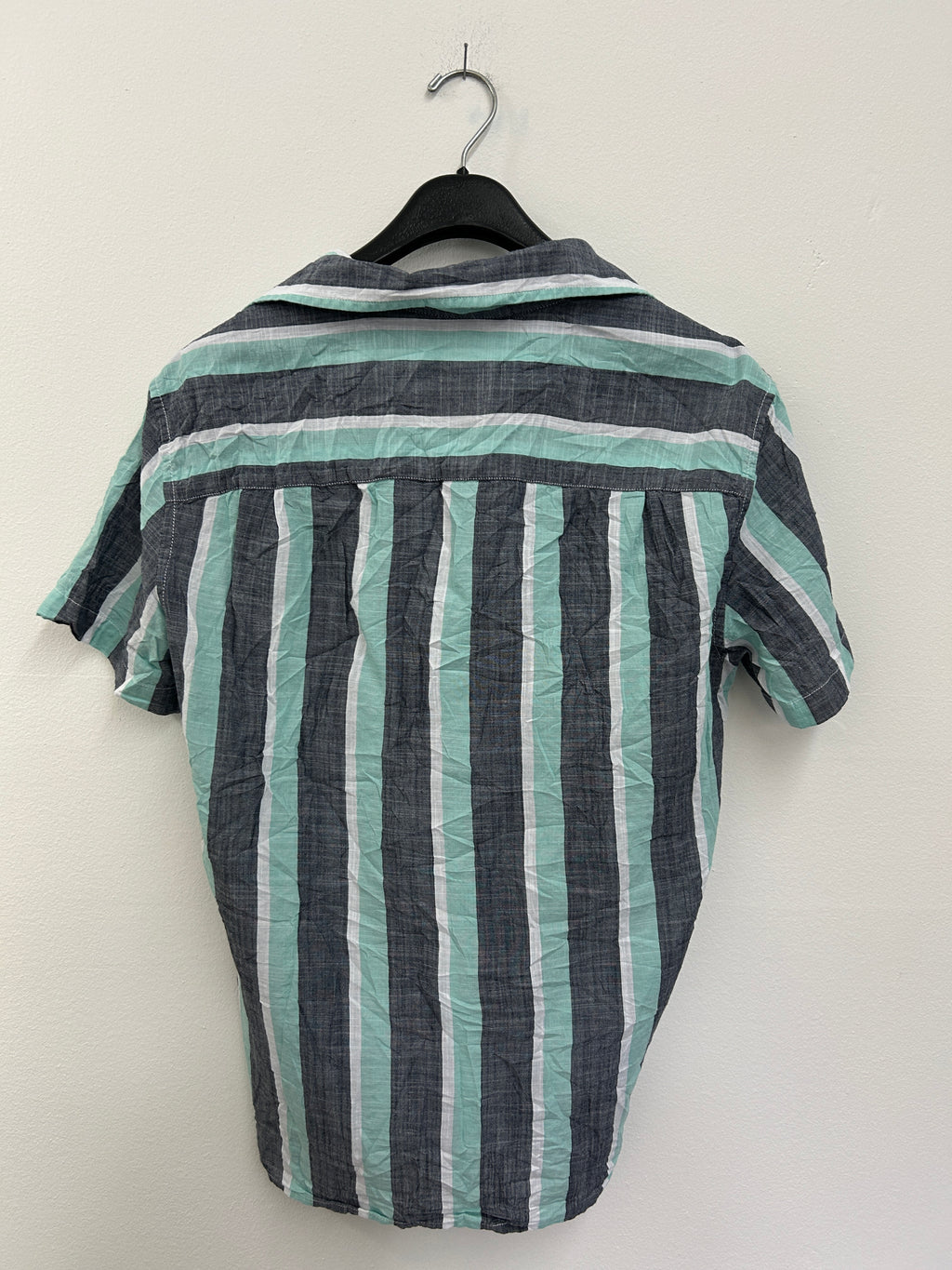 chemise-rayee-bleu-et-vert-menthe