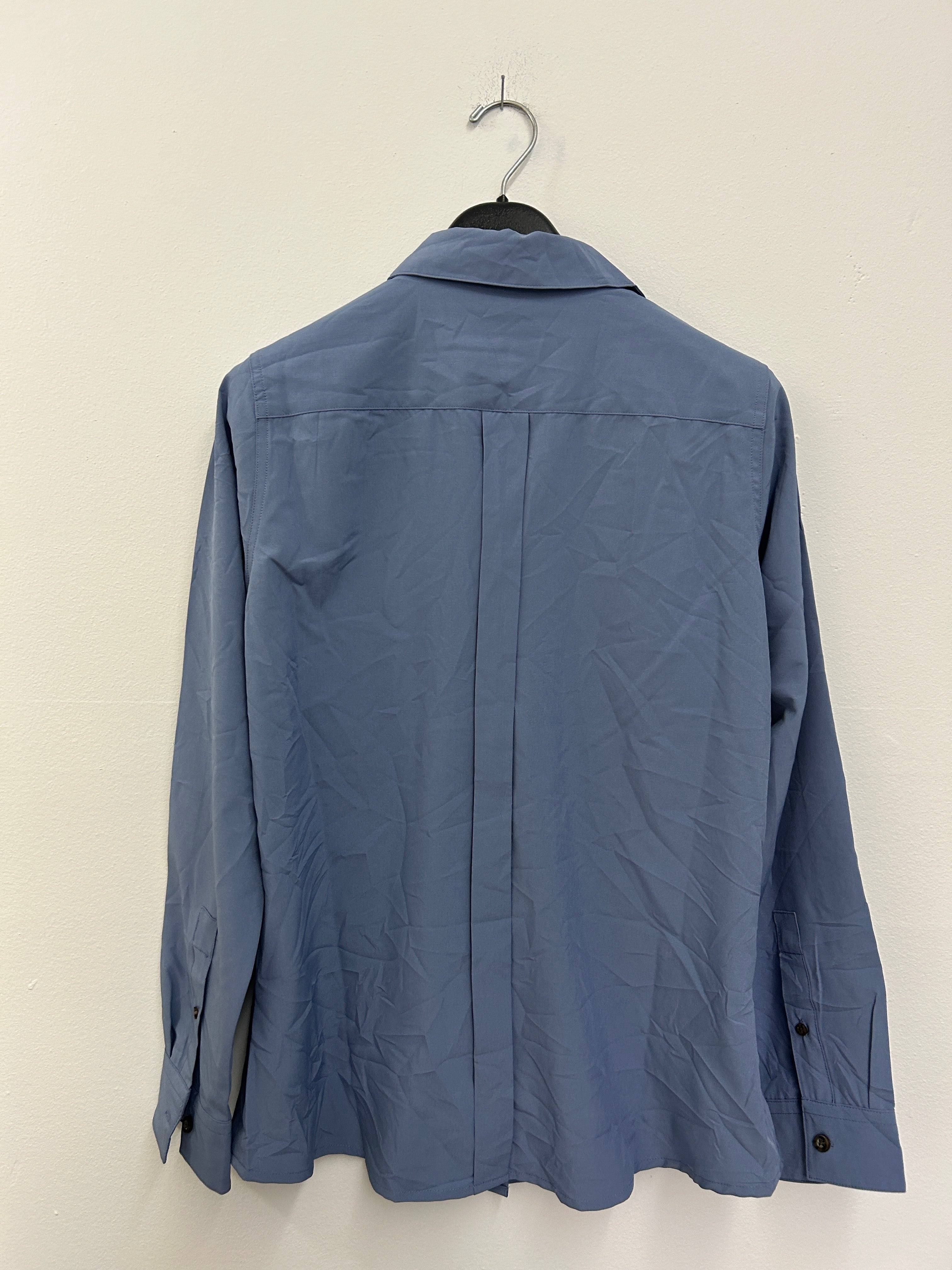 chemise-bleue-a-manches-courtes-1