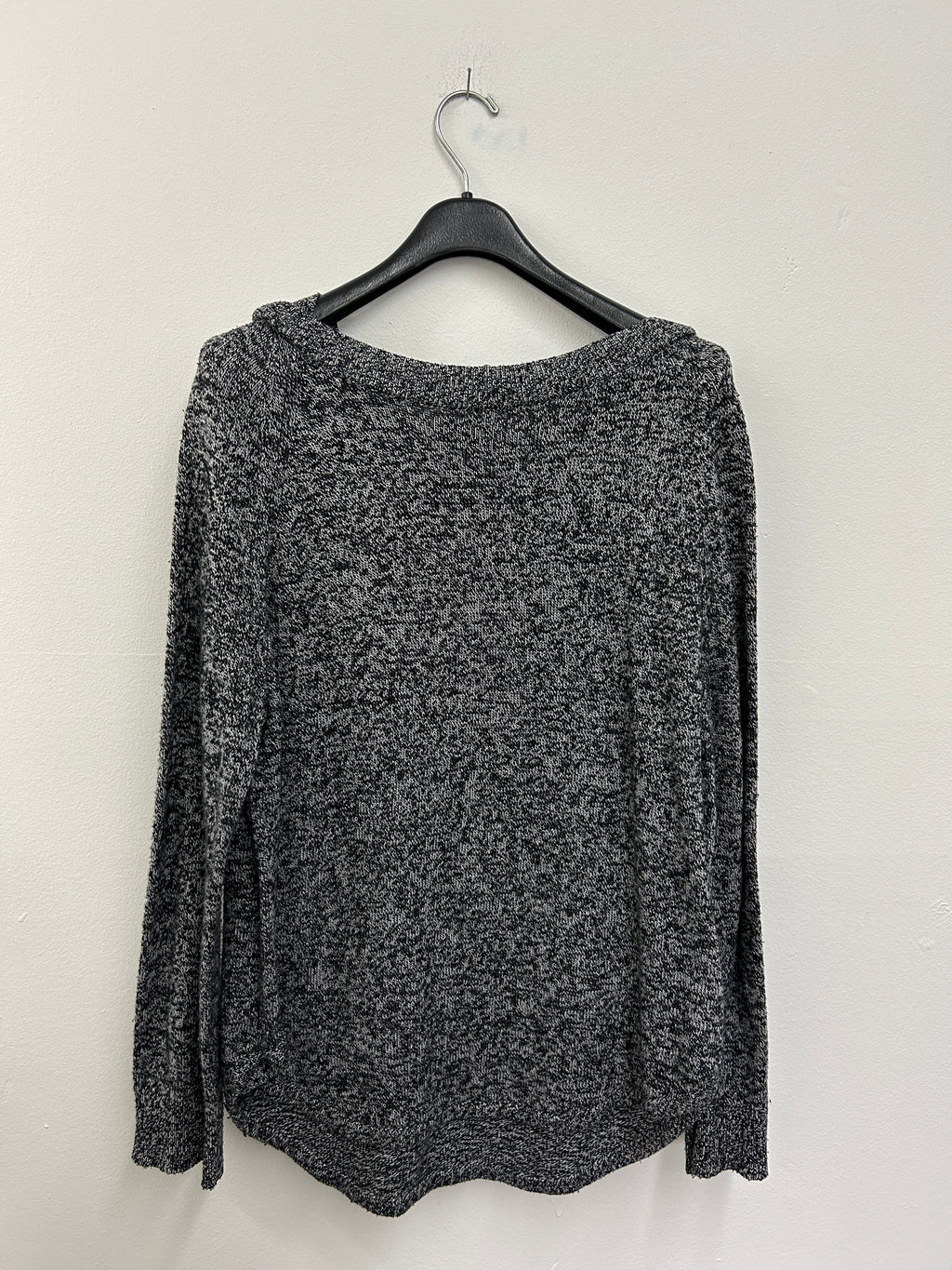 Chandail gris chiné à manches longues brillant