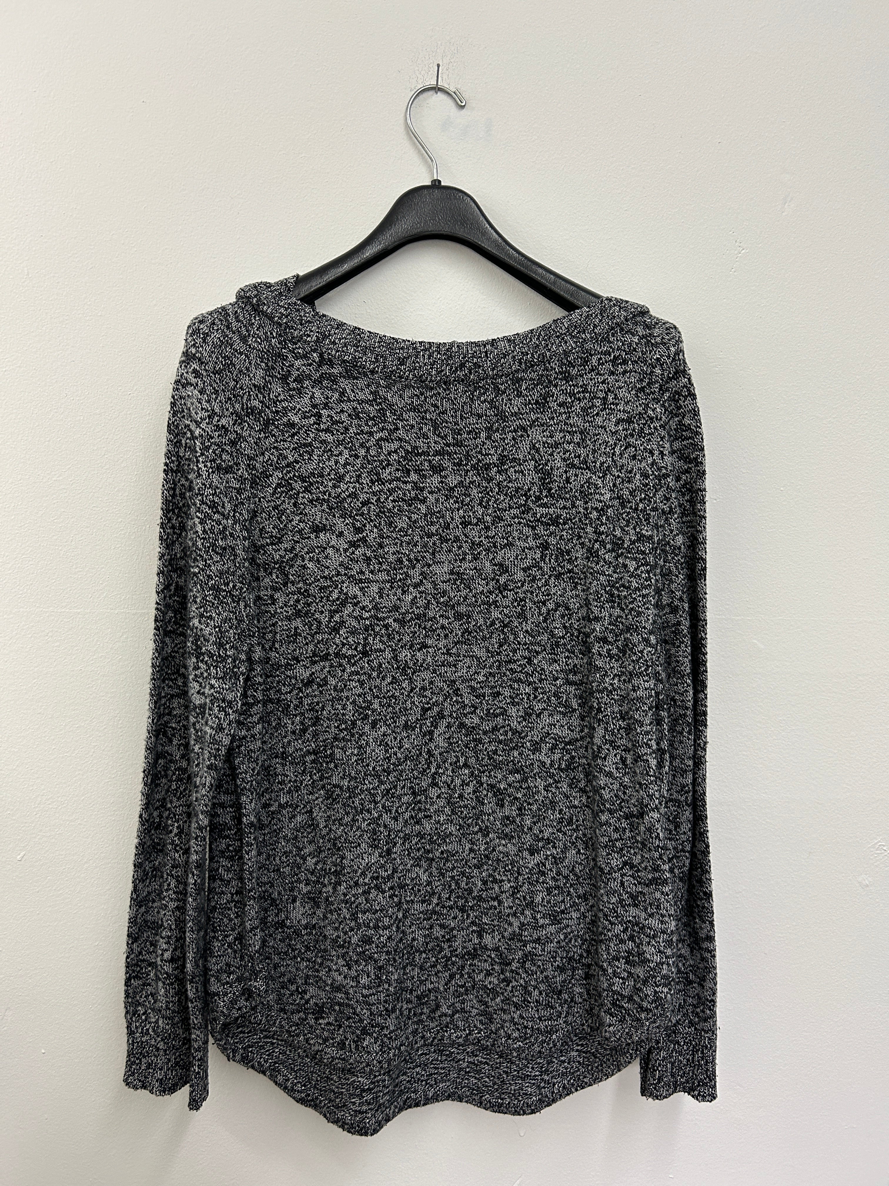 Chandail gris chiné à manches longues brillant