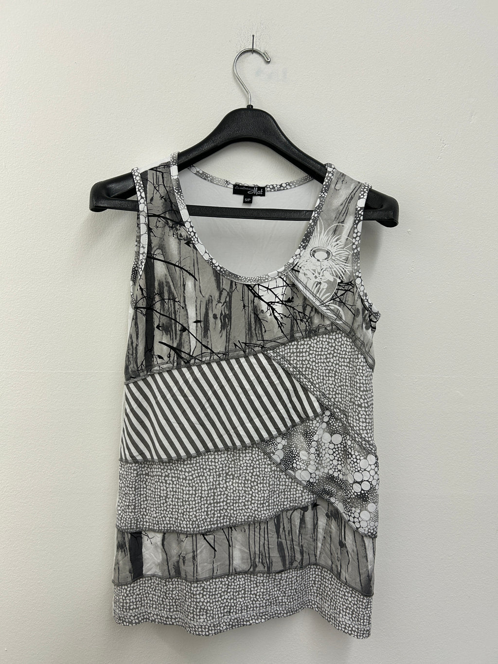 Camisole artistique noir et blanc