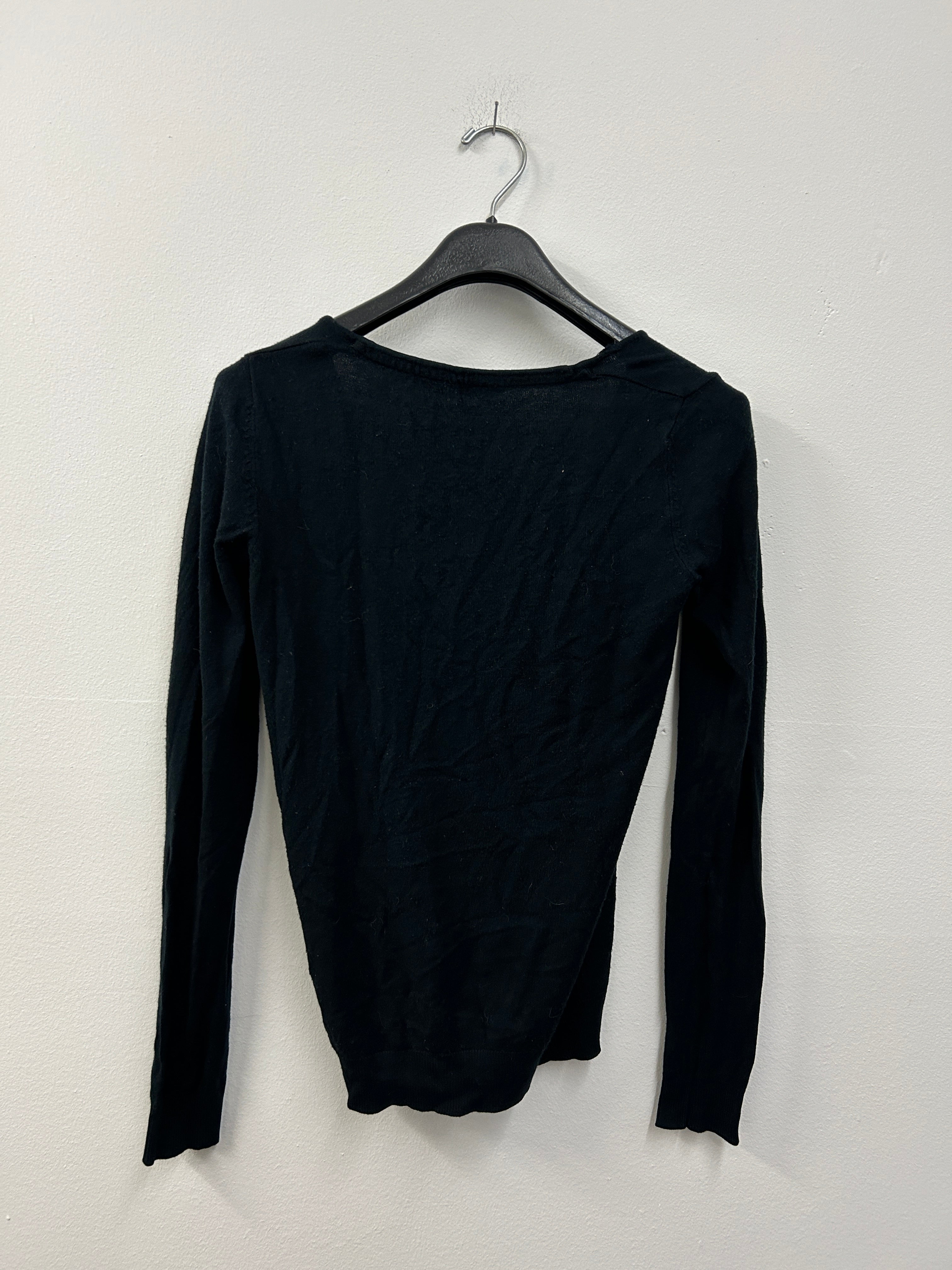 Cardigan noir léger à boutons