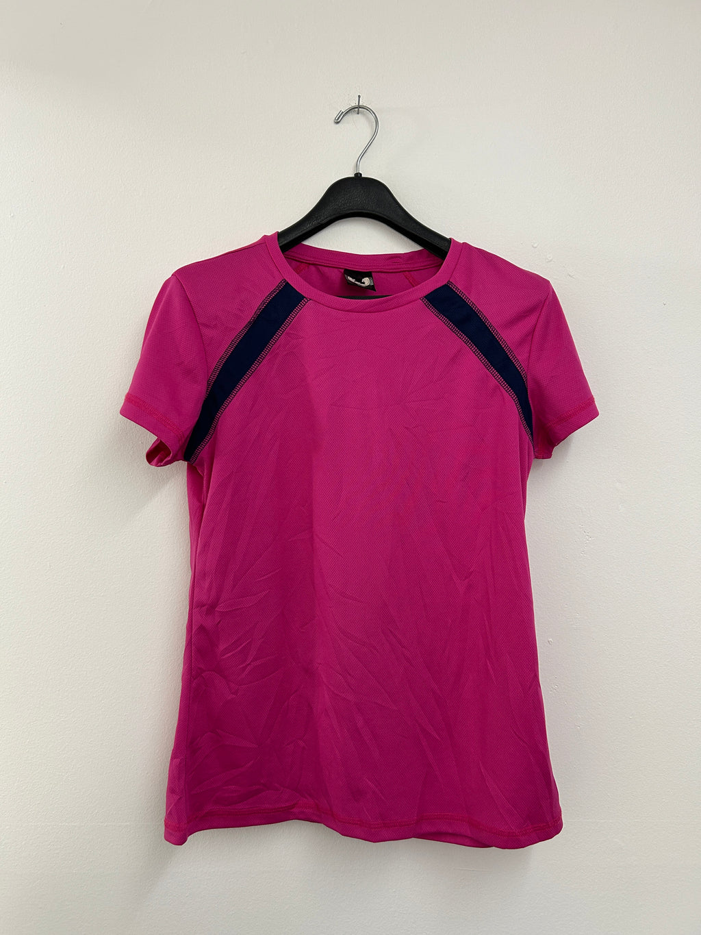 T-shirt sport rose et bleu marine