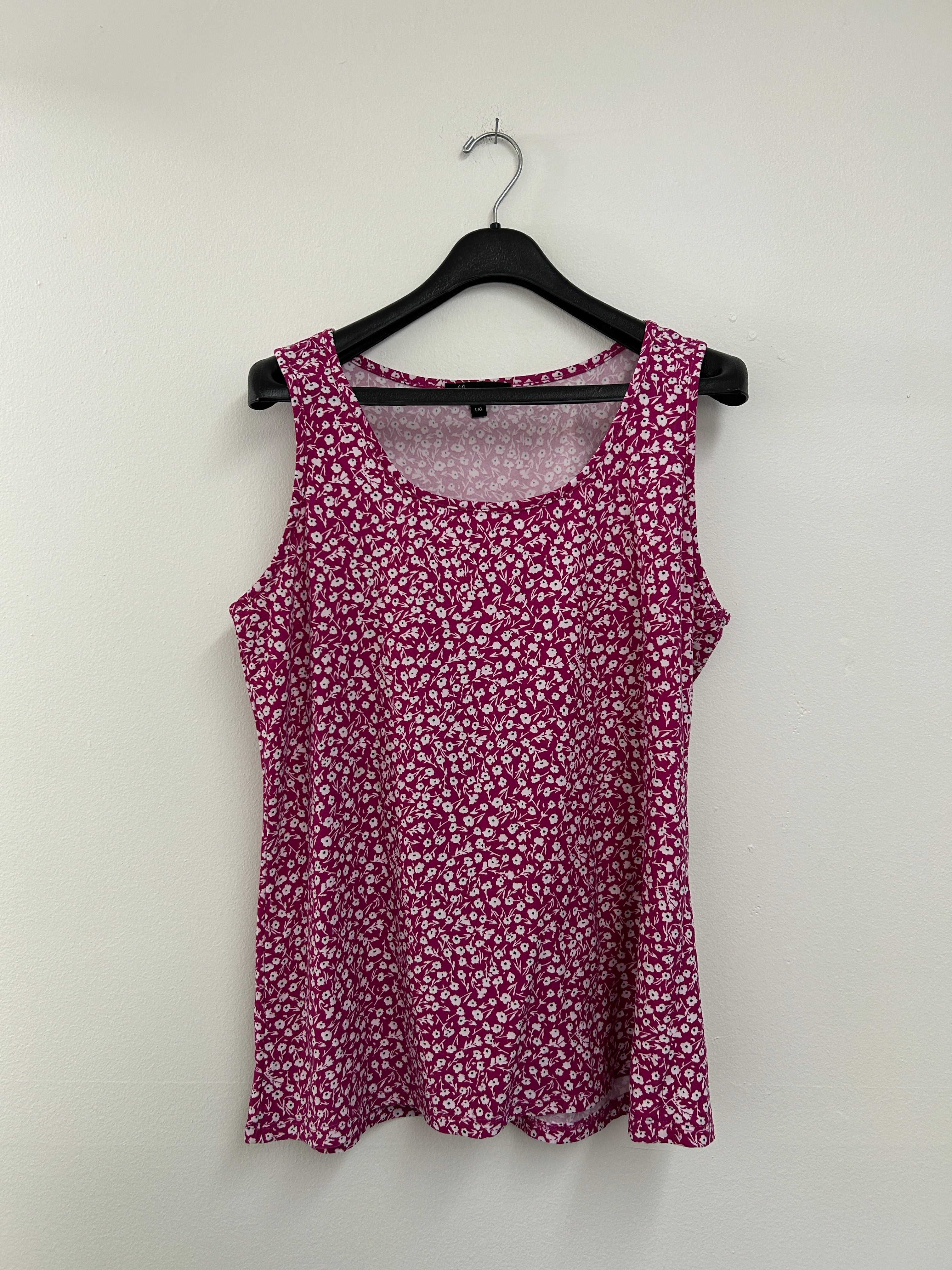 Haut sans manches fleuri violet