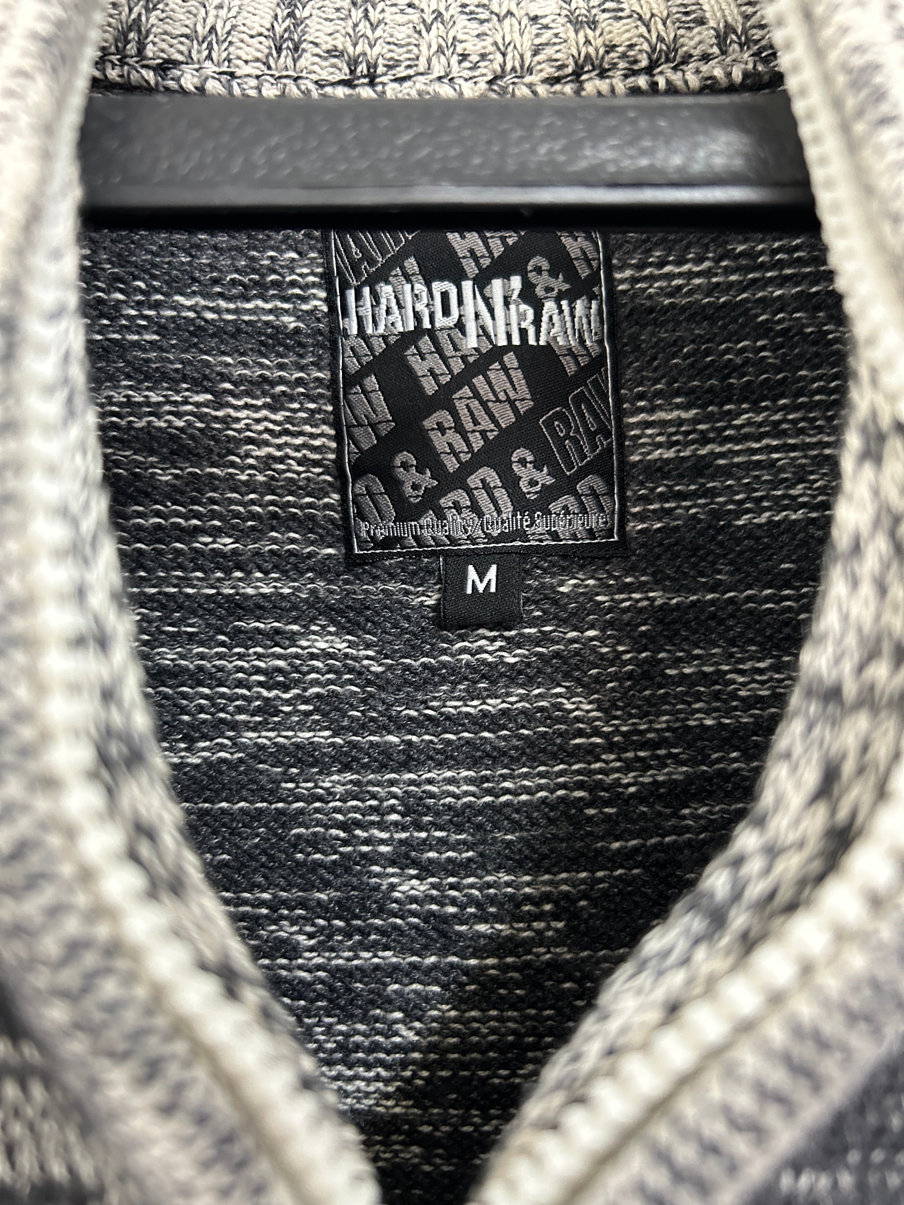 chandail-zippe-gris-chine