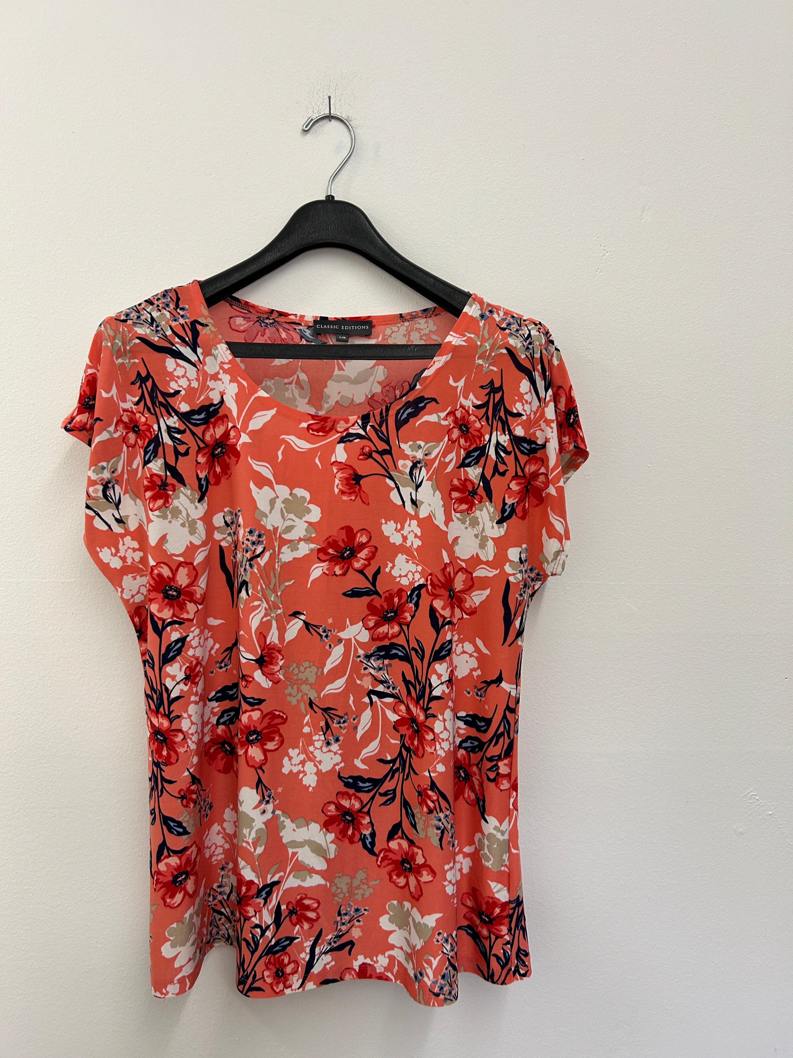Blouse corail à imprimé floral – Classic Editions