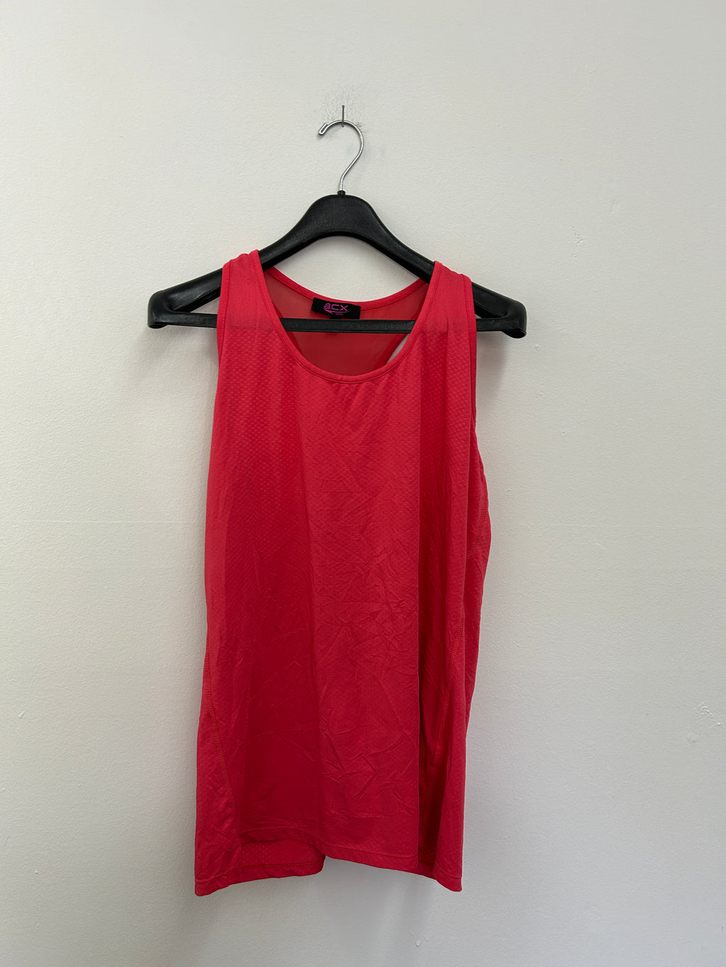 Débardeur de sport rouge – ACX  Description :