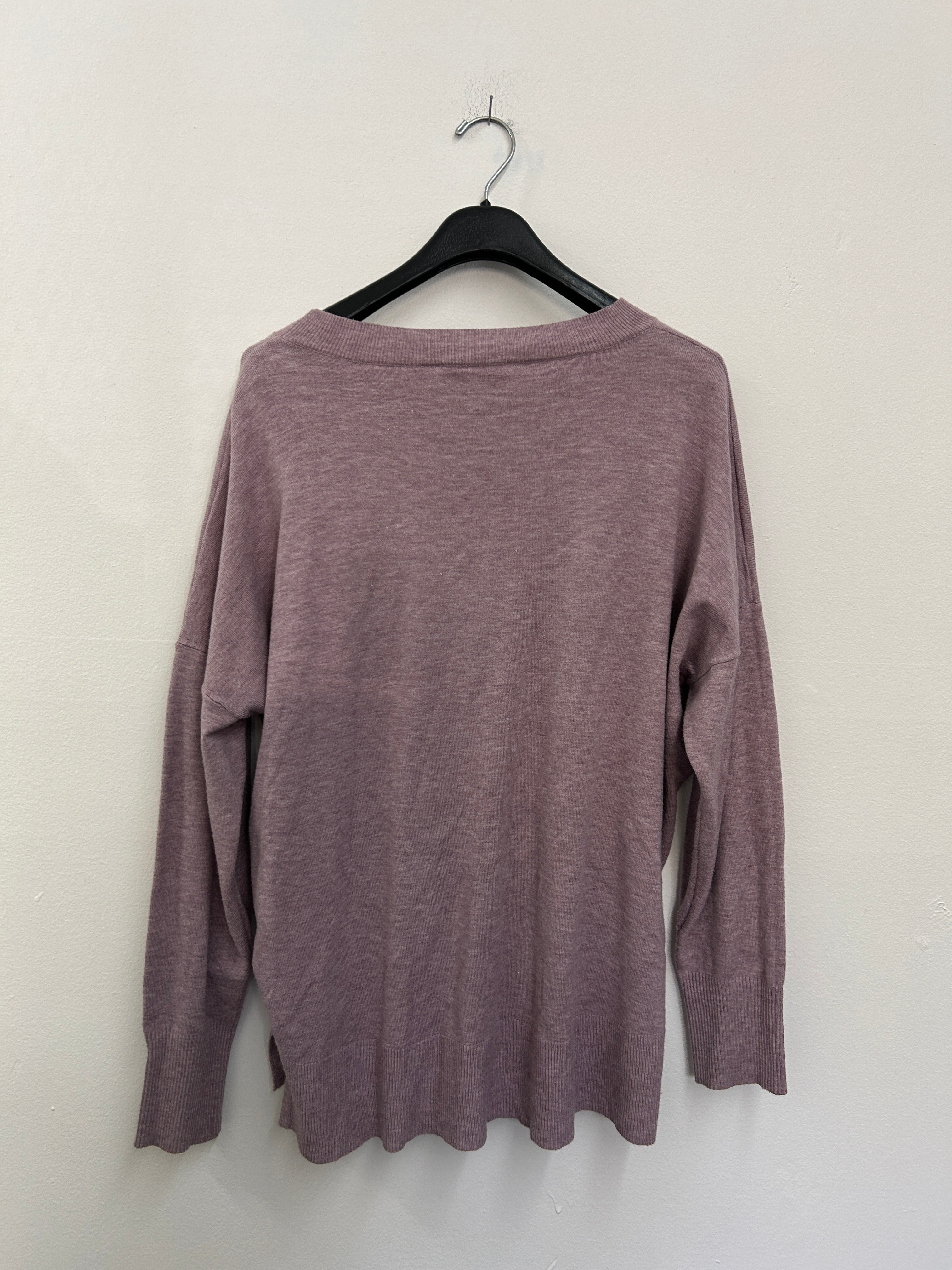 Chandail mauve doux à coupe décontractée – Milano