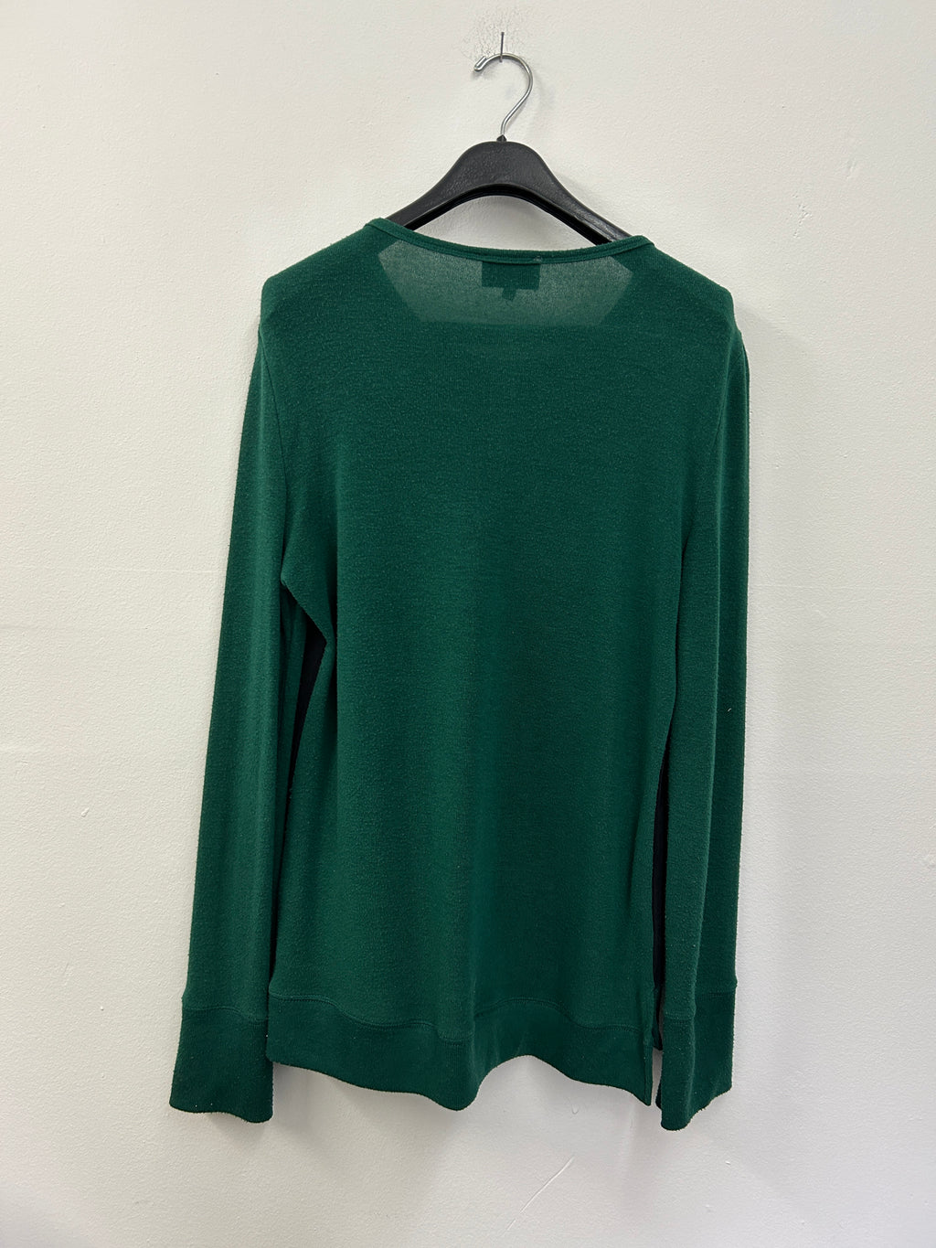 Chandail vert foret une texture spandex au devant