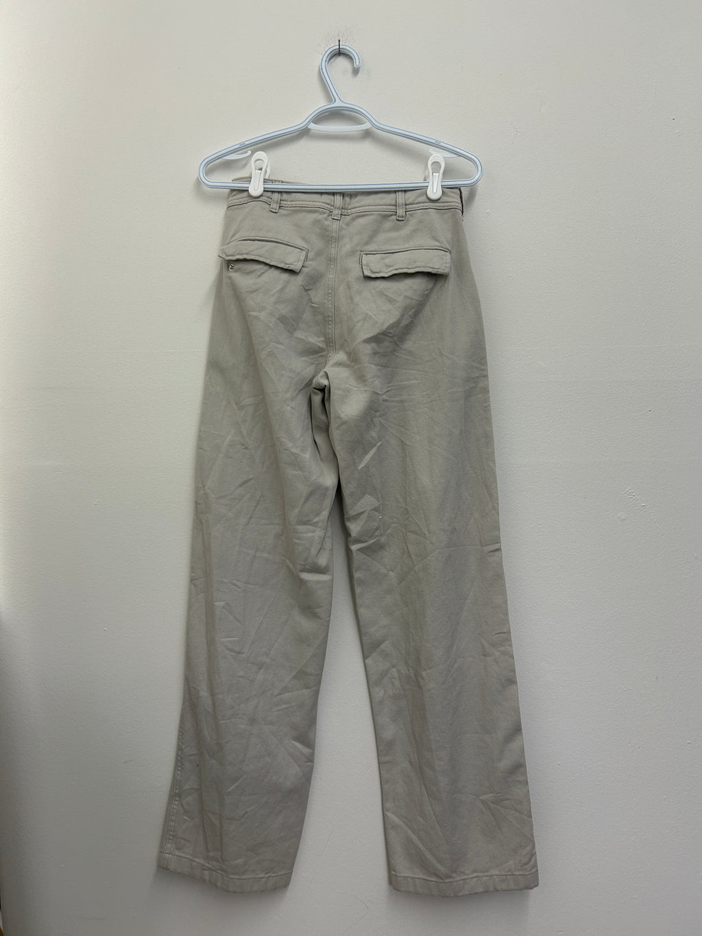 Pantalon beige droit en coton léger