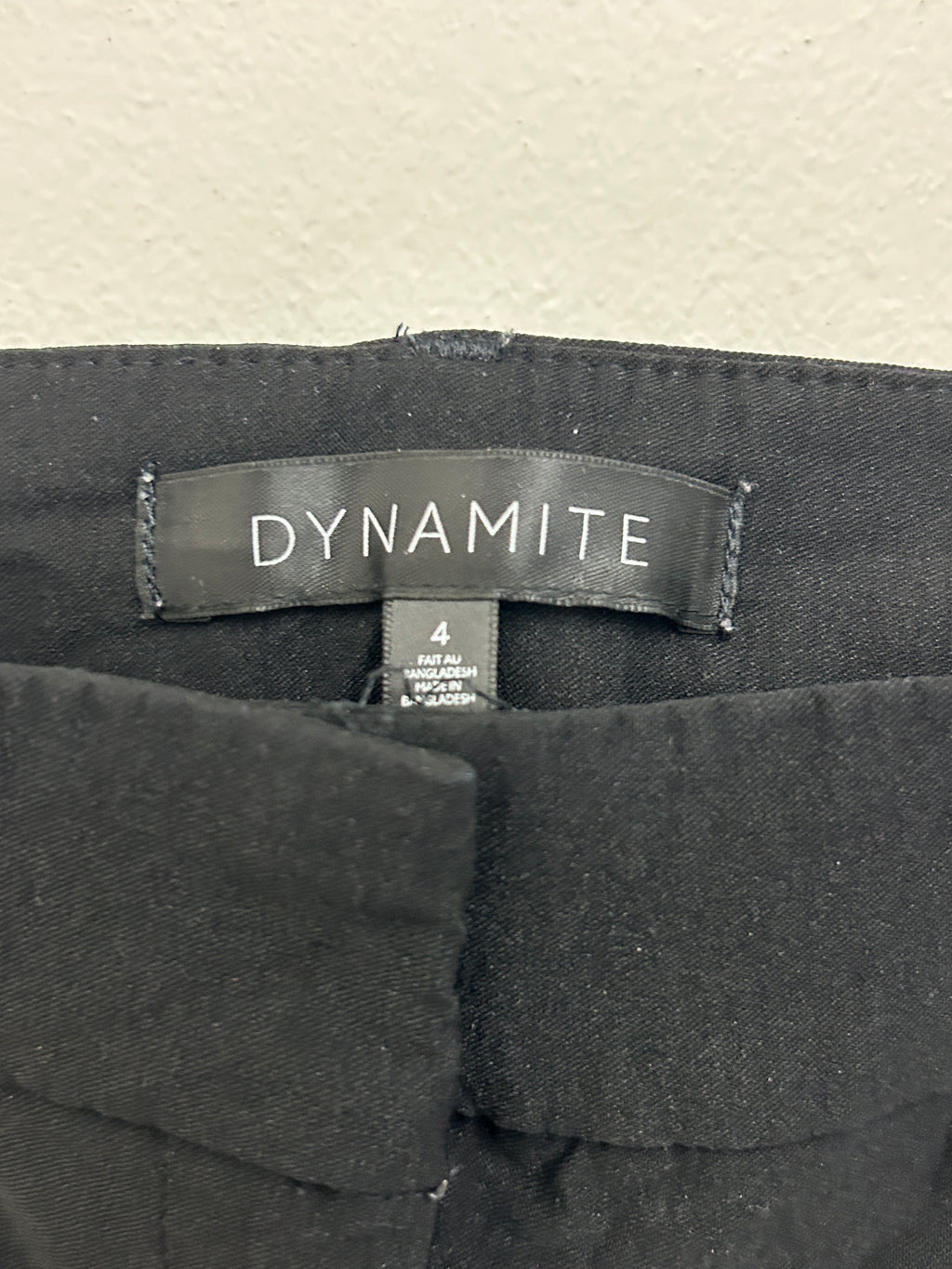 Pantalon noir ajusté de bureau – Dynamite