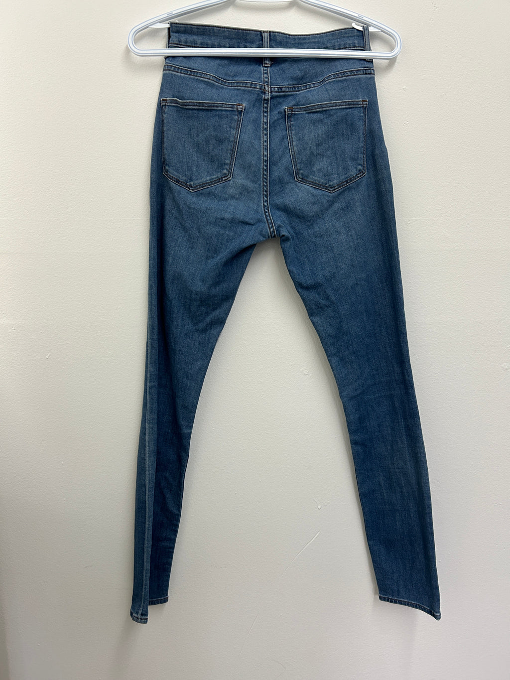 Jean bleu ajusté taille moyenne – H&M