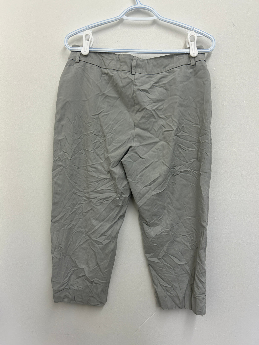 Pantalon capri gris – Cazza