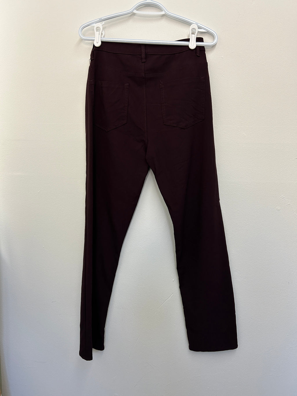 Pantalon bordeaux ajusté – Parasuco Jeans