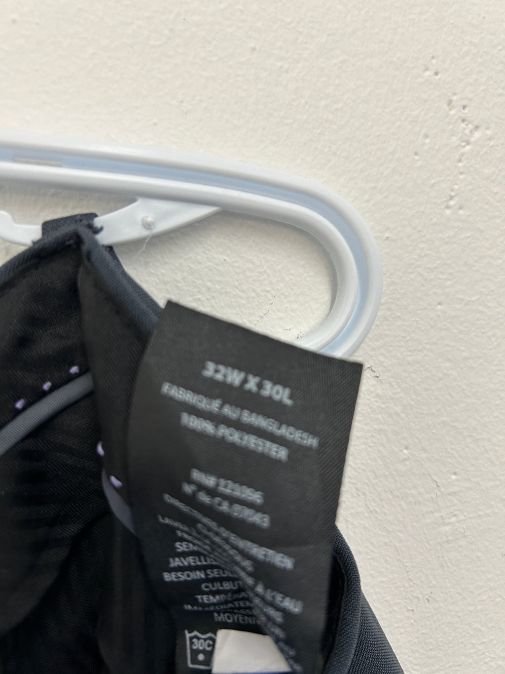 Pantalon habillé noir classique