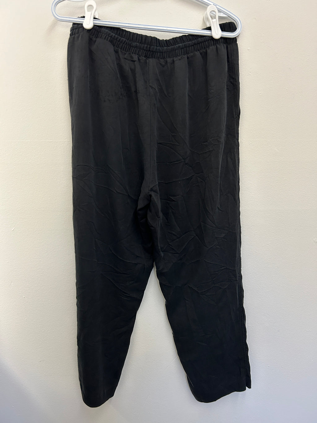 H&M | Pantalon noir fluide à taille élastique