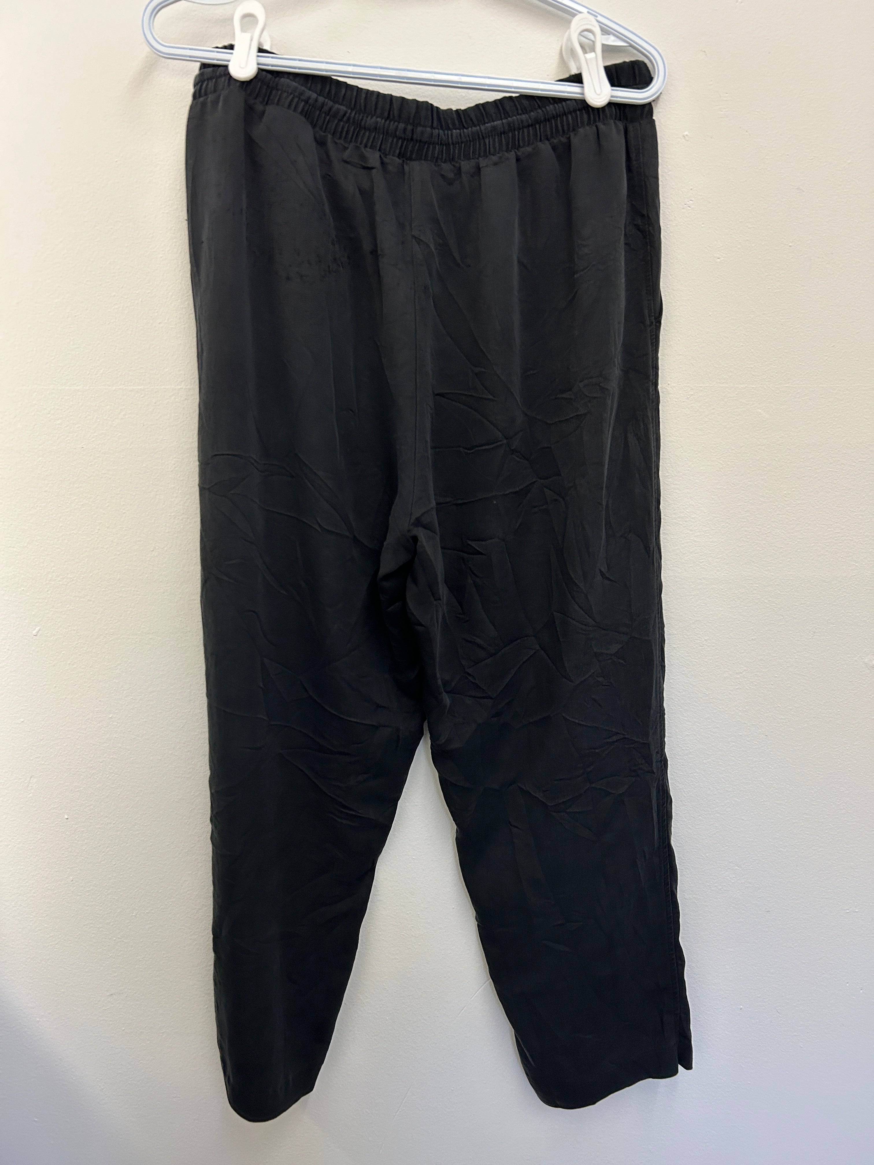 H&M | Pantalon noir fluide à taille élastique