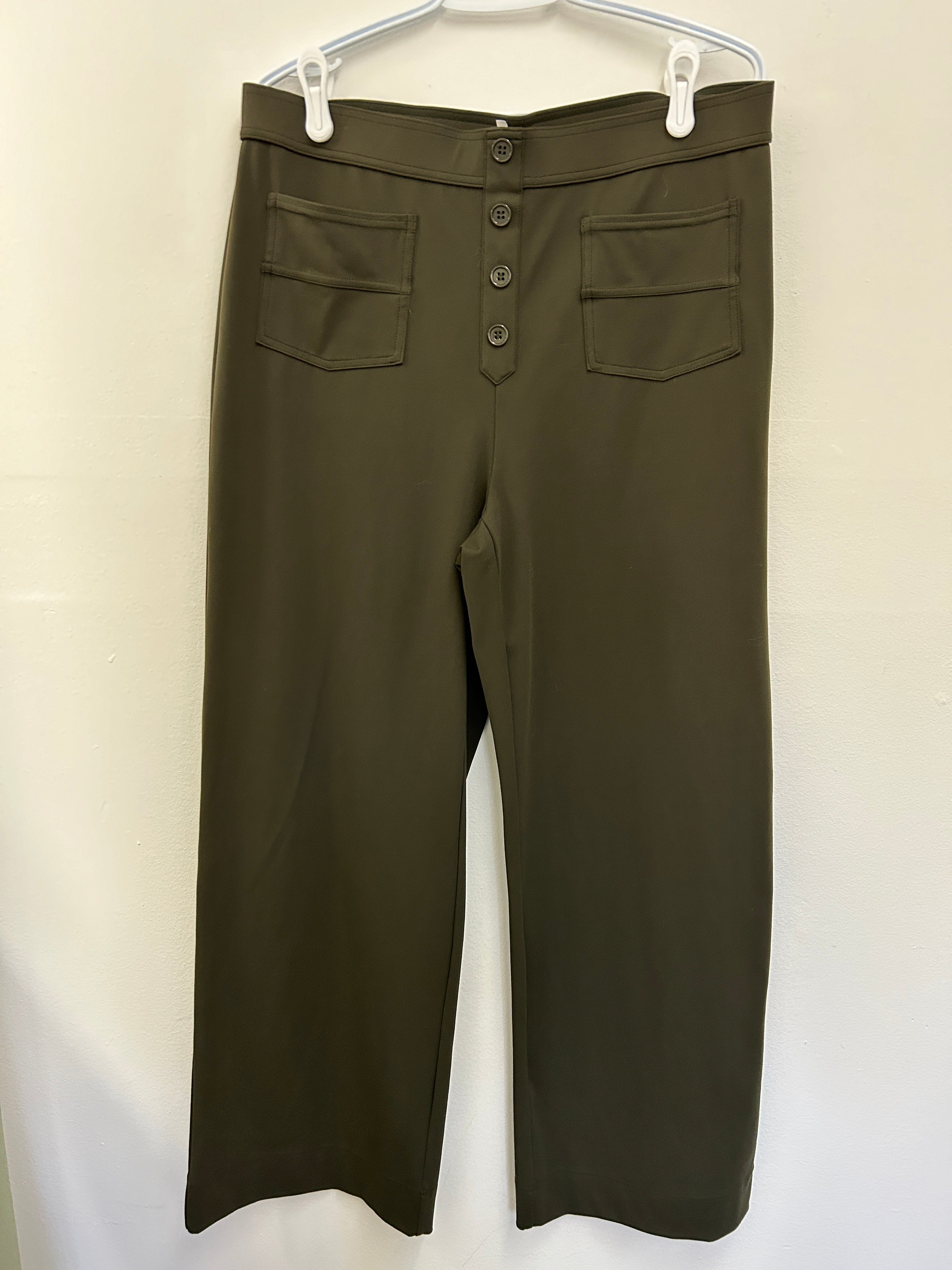 Halara | Pantalon vert à boutons avant