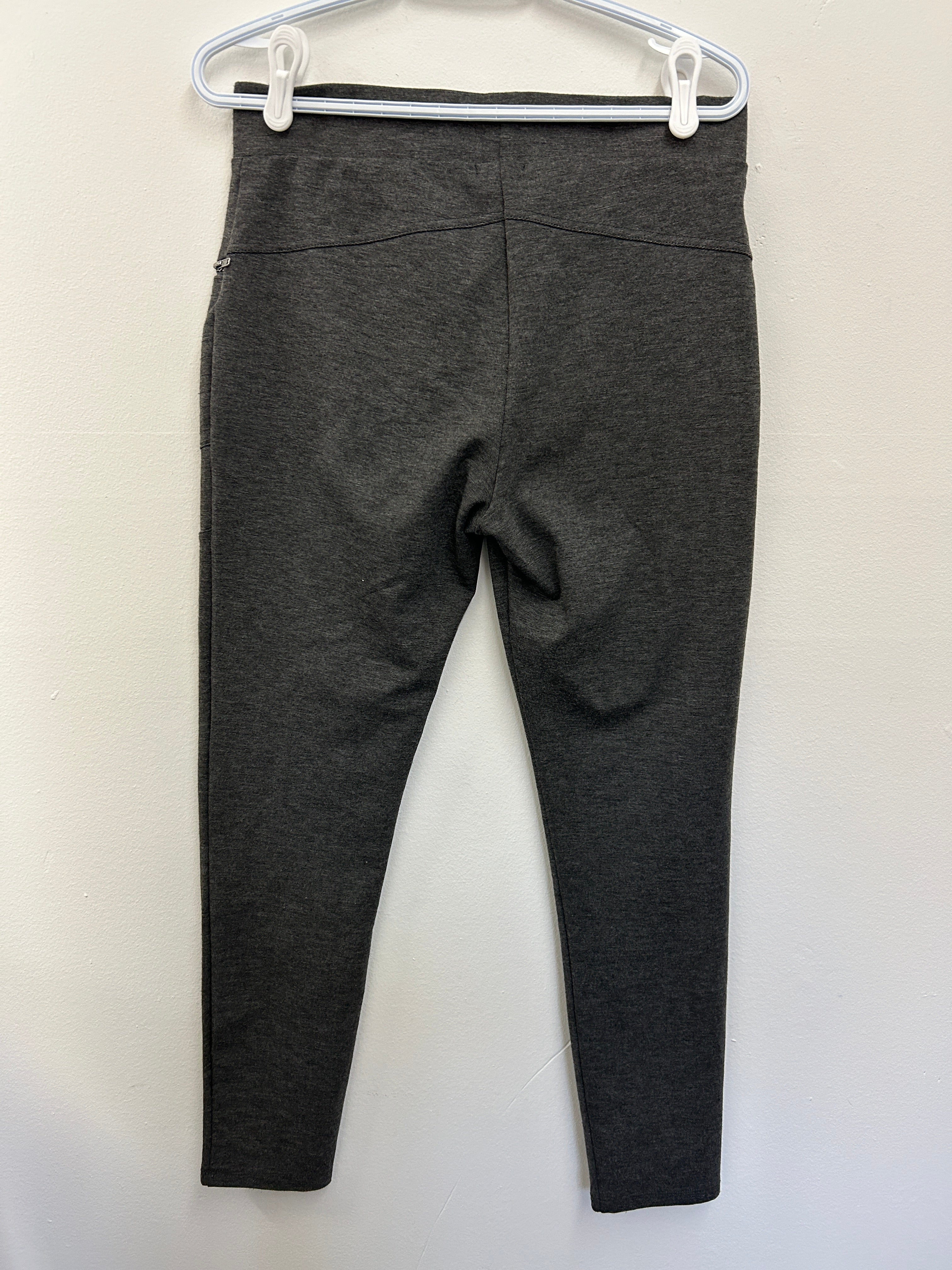 Pantalon gris à fermetures éclair décoratives