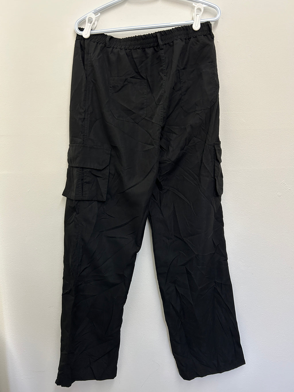 Pantalon cargo noir classique