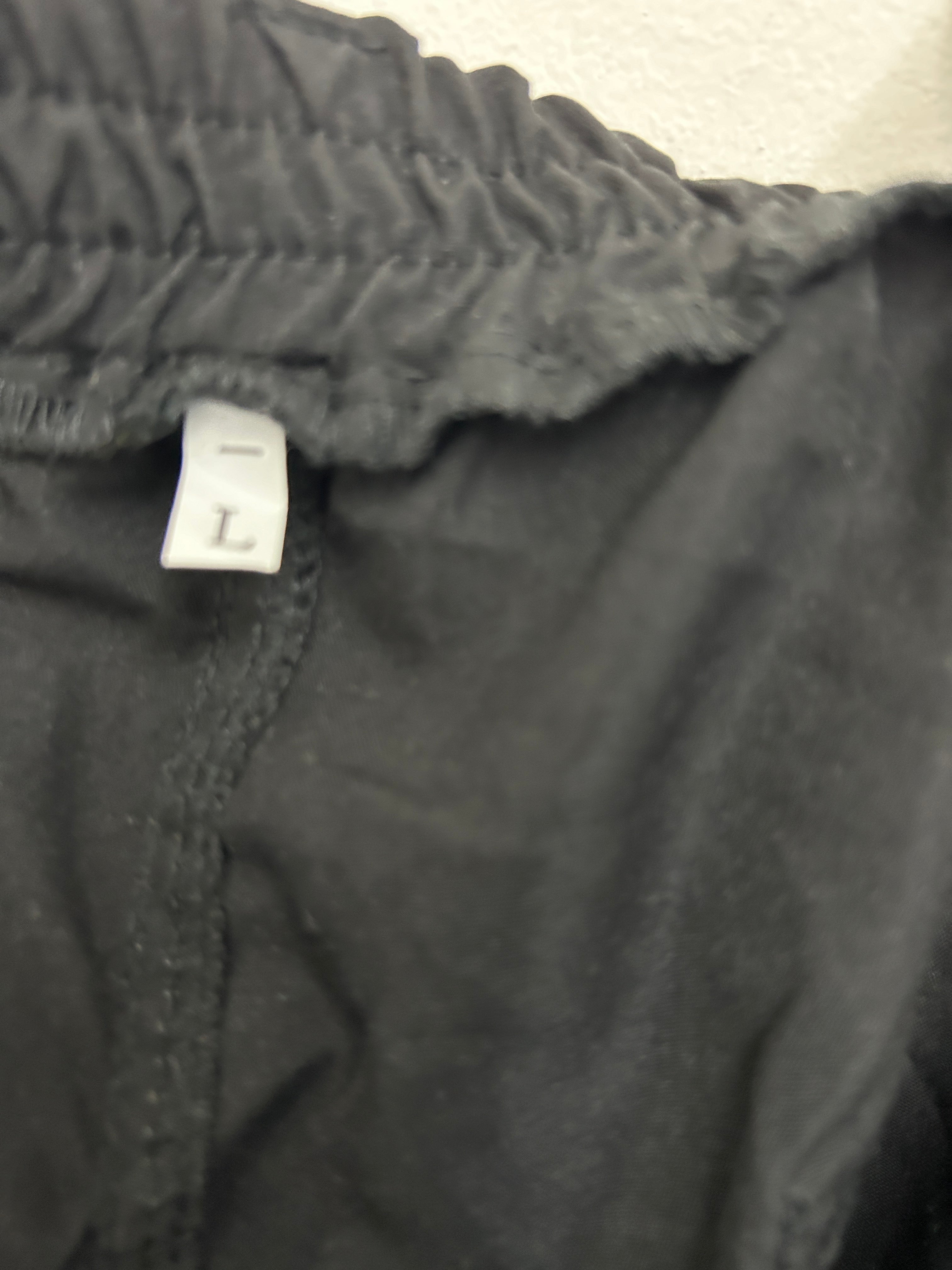 Pantalon cargo noir classique