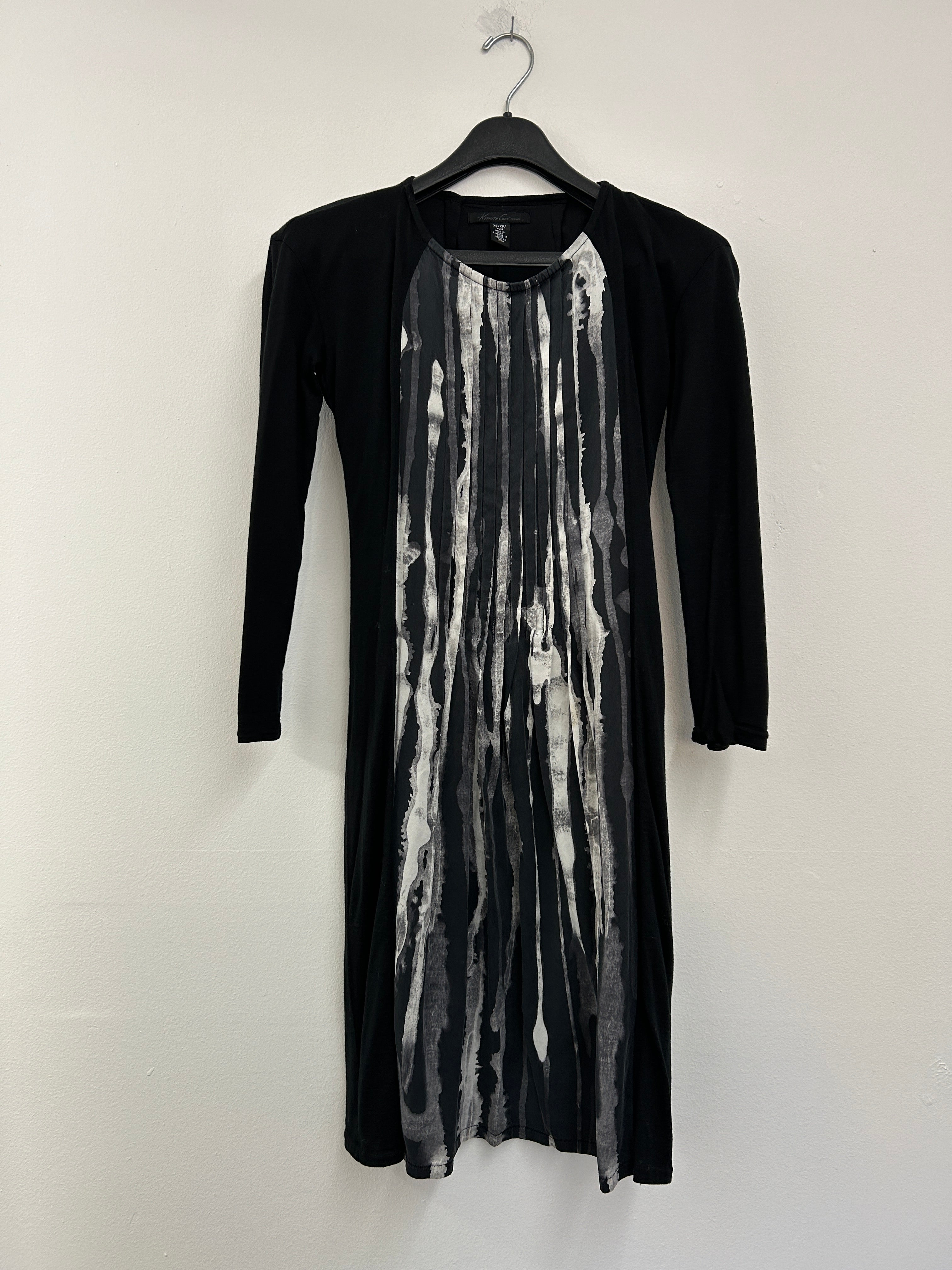 Kenneth Cole | Robe noire à manches longues et imprimé abstrait