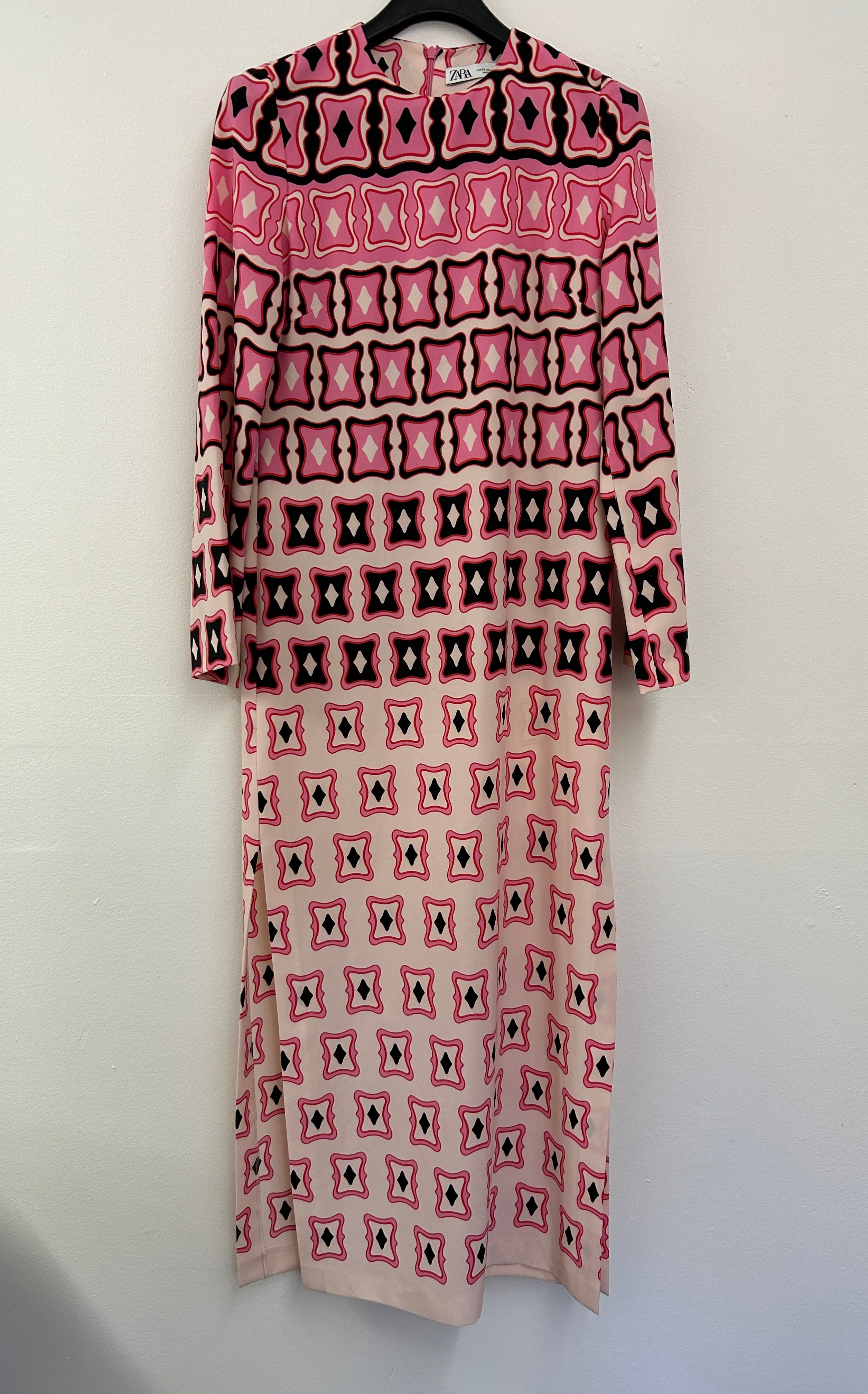 Robe longue géométrique rose — Zara