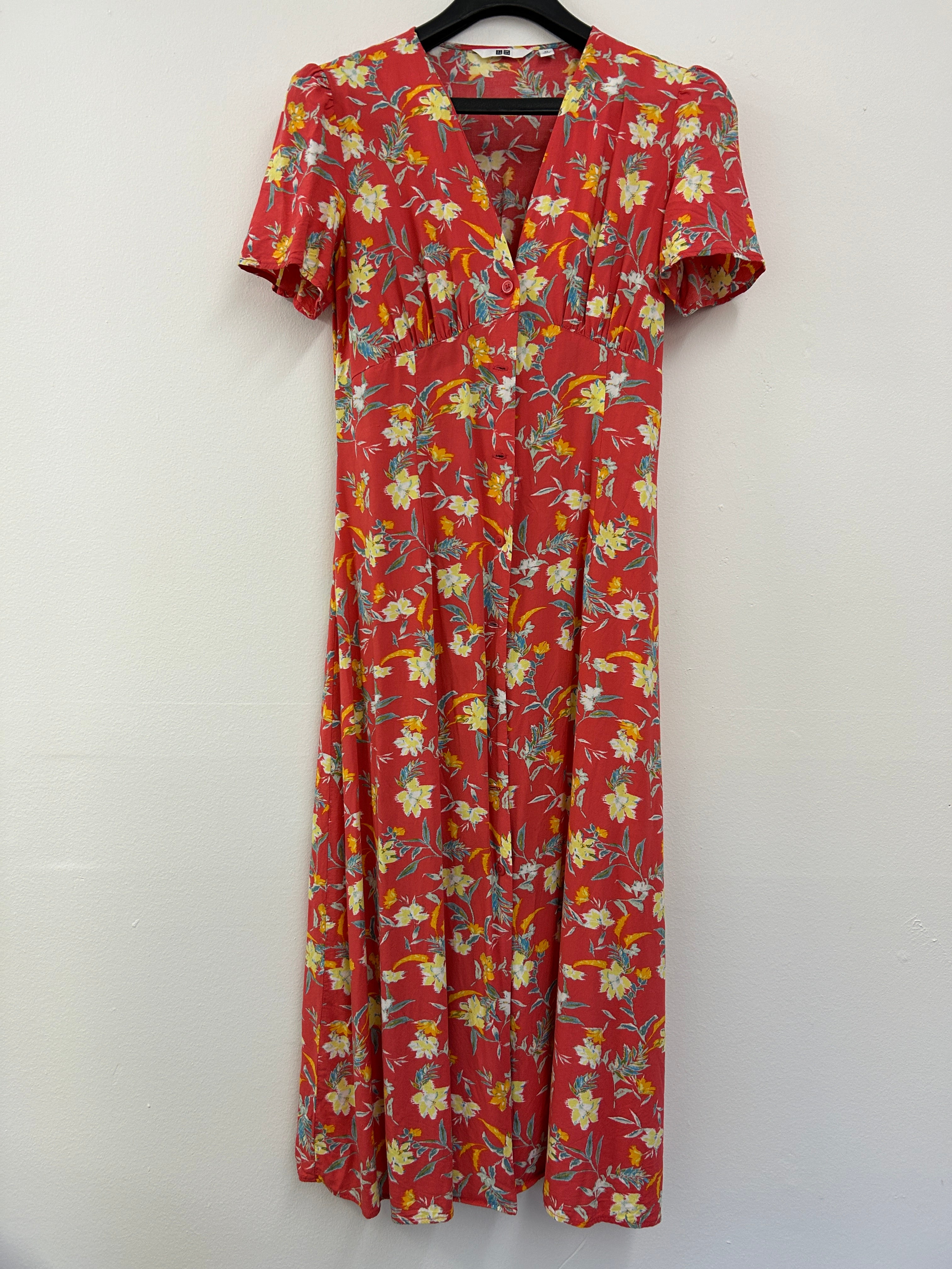 Robe longue fleurie rouge — Uniqlo