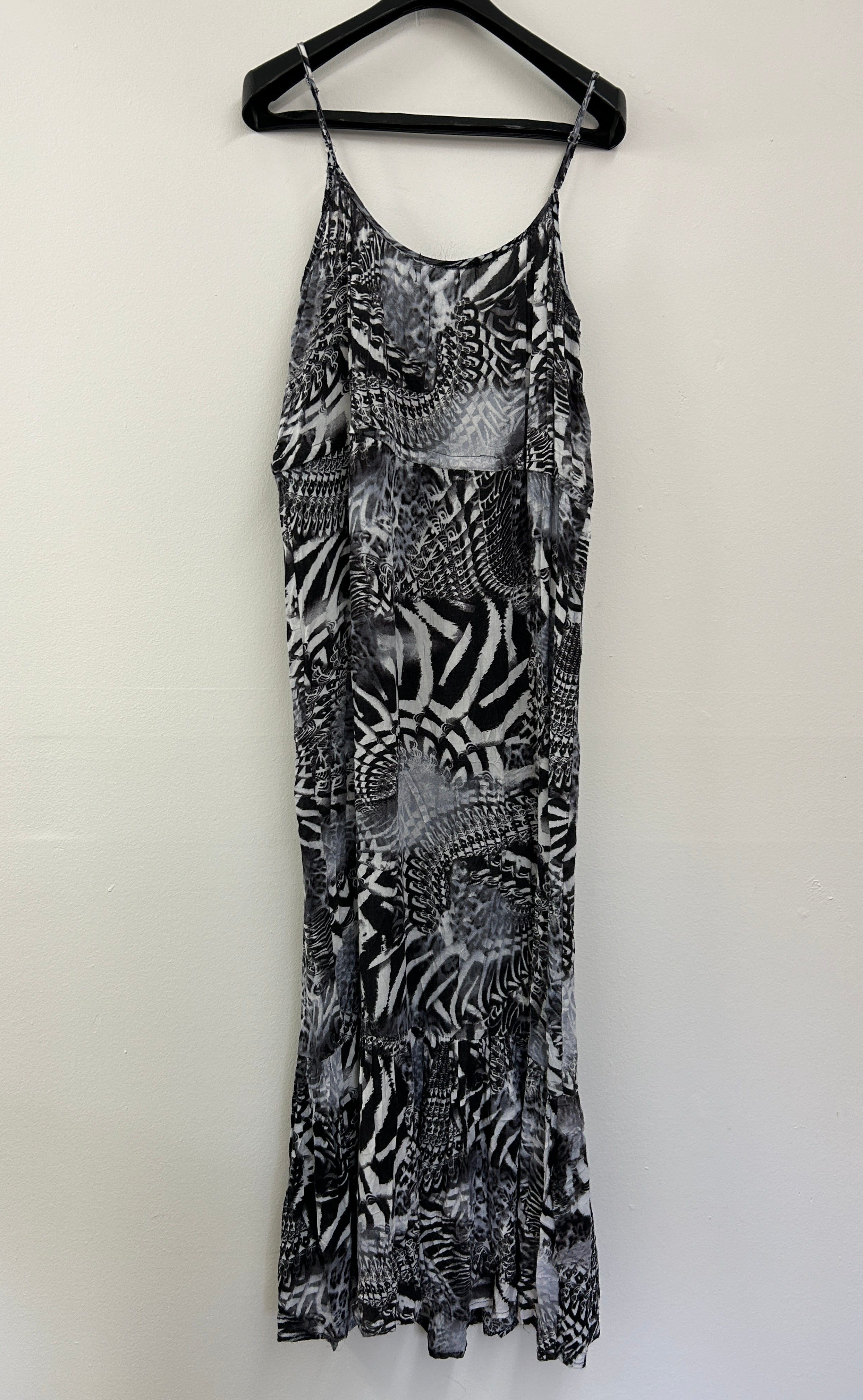 Robe longue imprimé animal noir et blanc – Guilty