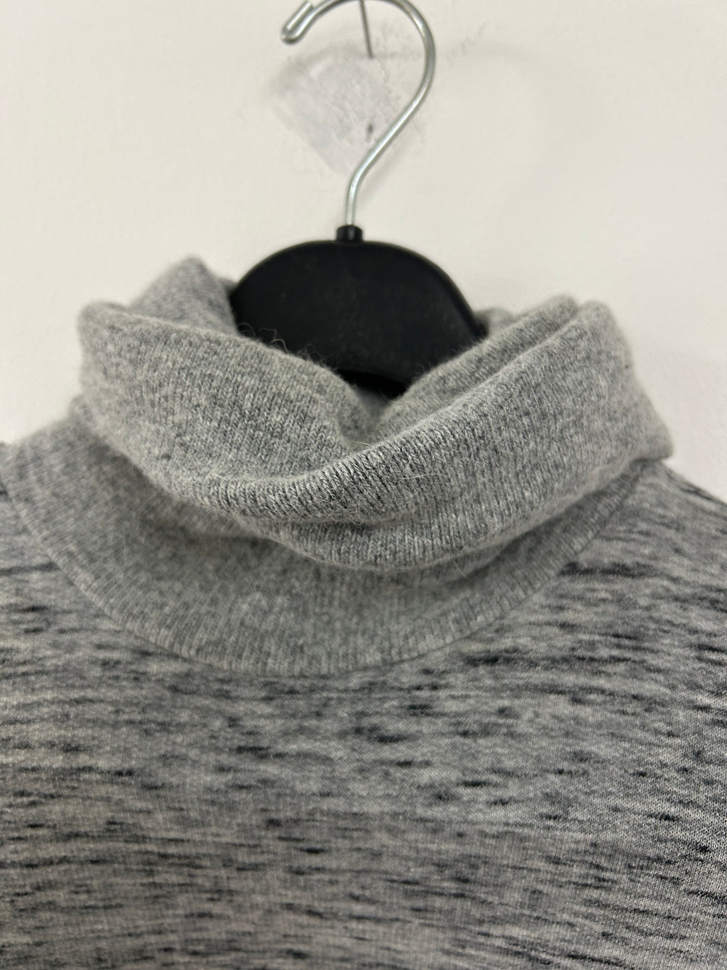 Robe pull col roulé grise – Zara