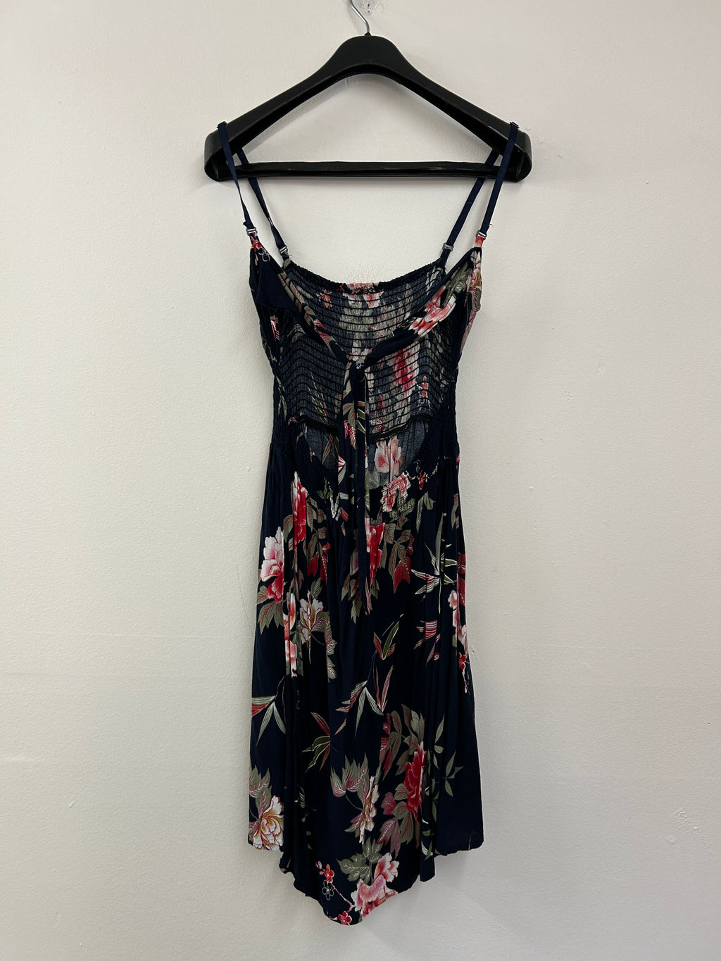 Robe fleurie à bretelles fines – Cielo