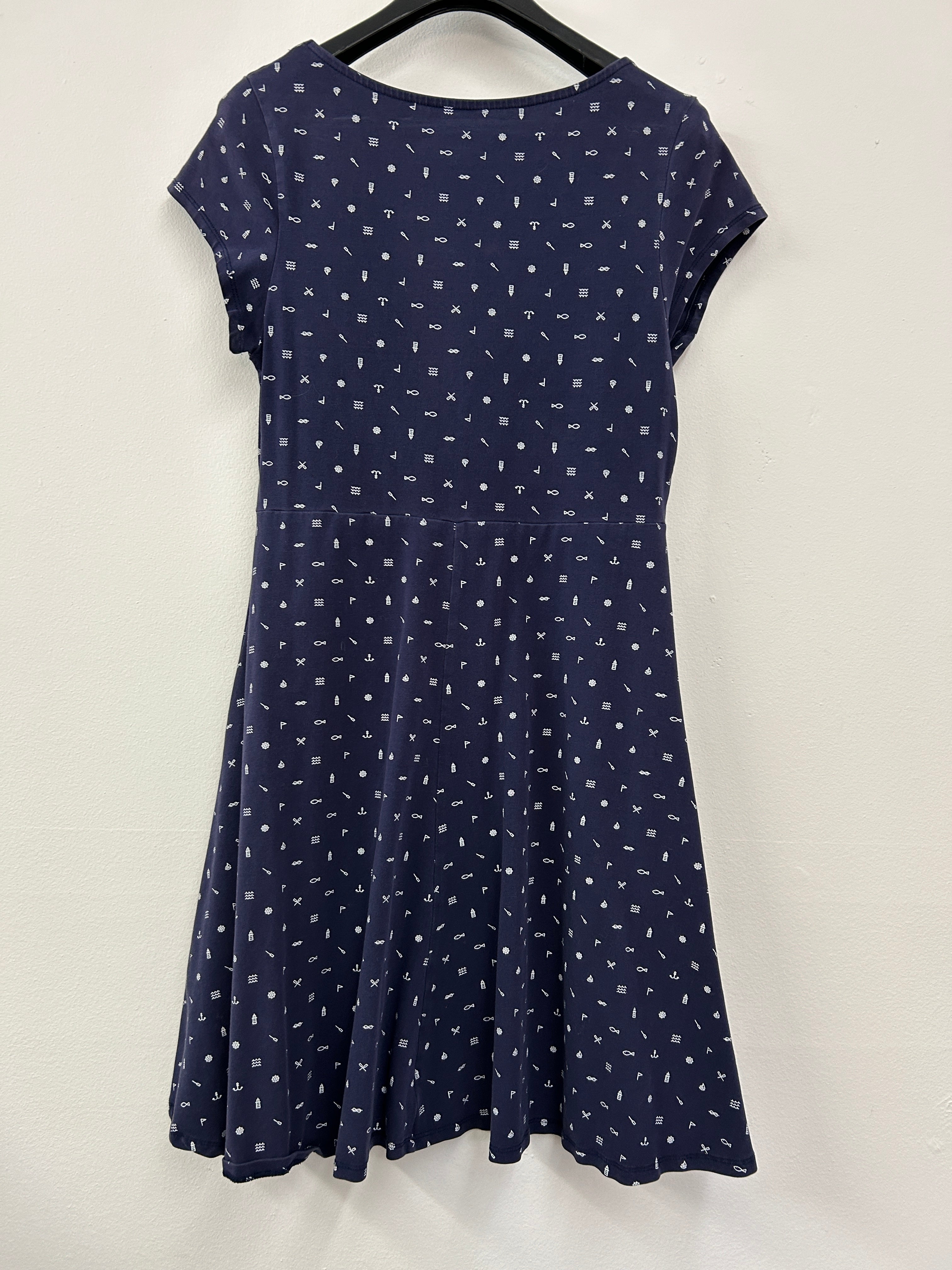 Robe patineuse à imprimé minimaliste – Twik