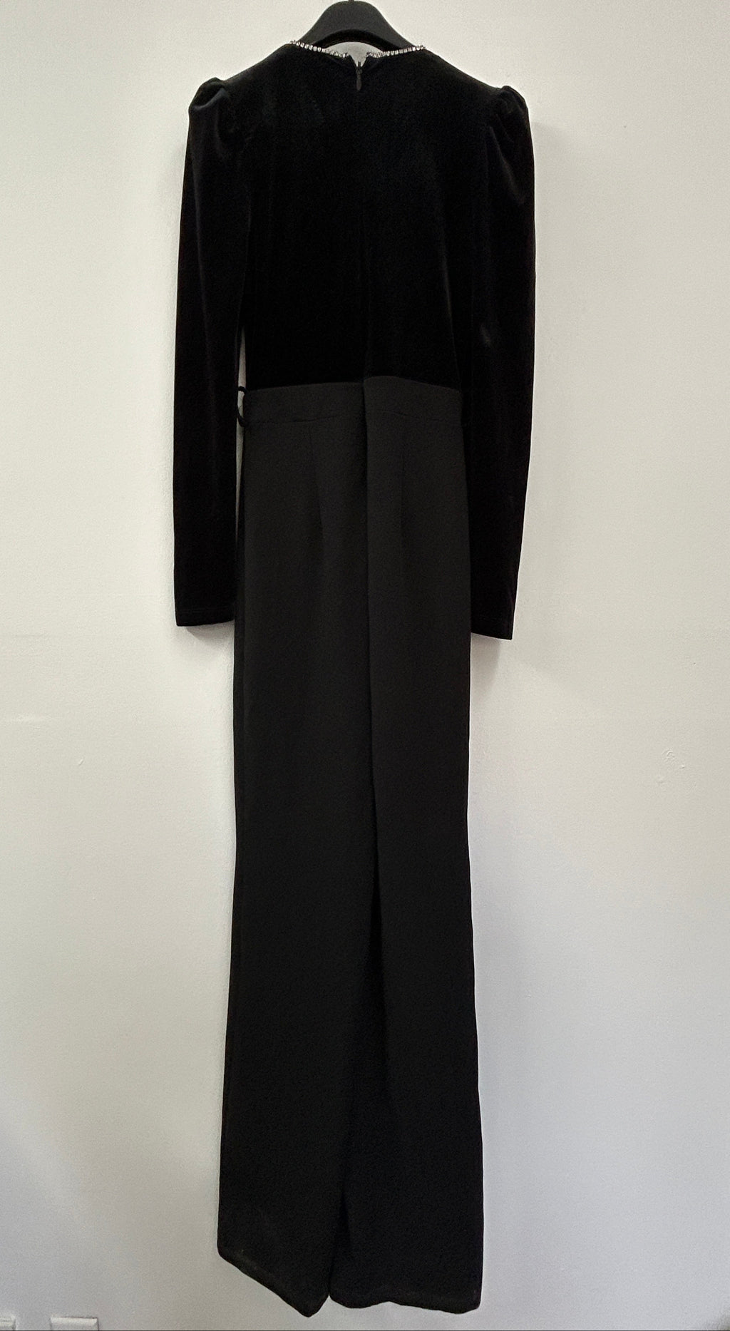 Combinaison élégante à manches longues