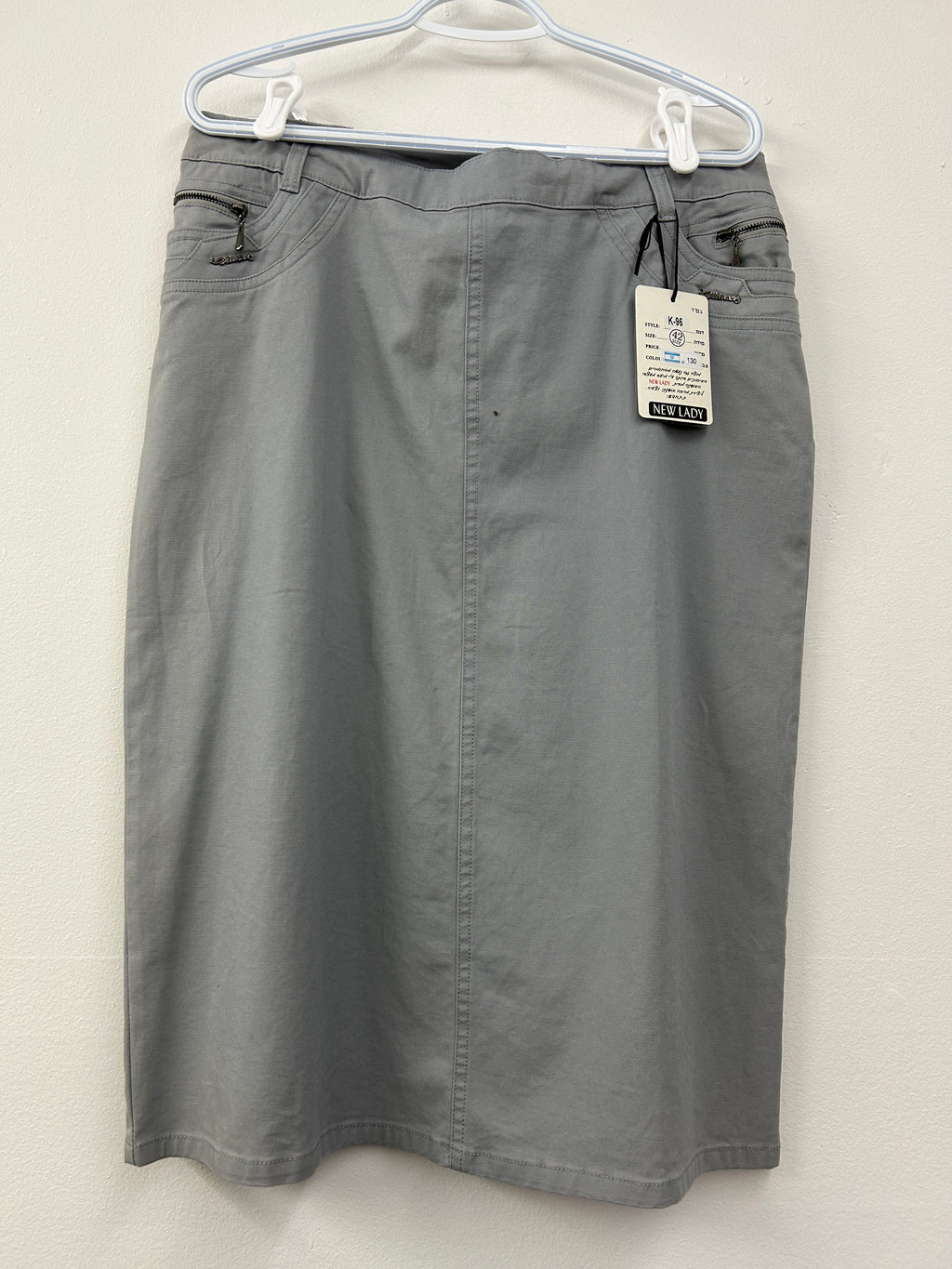 Jupe droite grise – New Lady