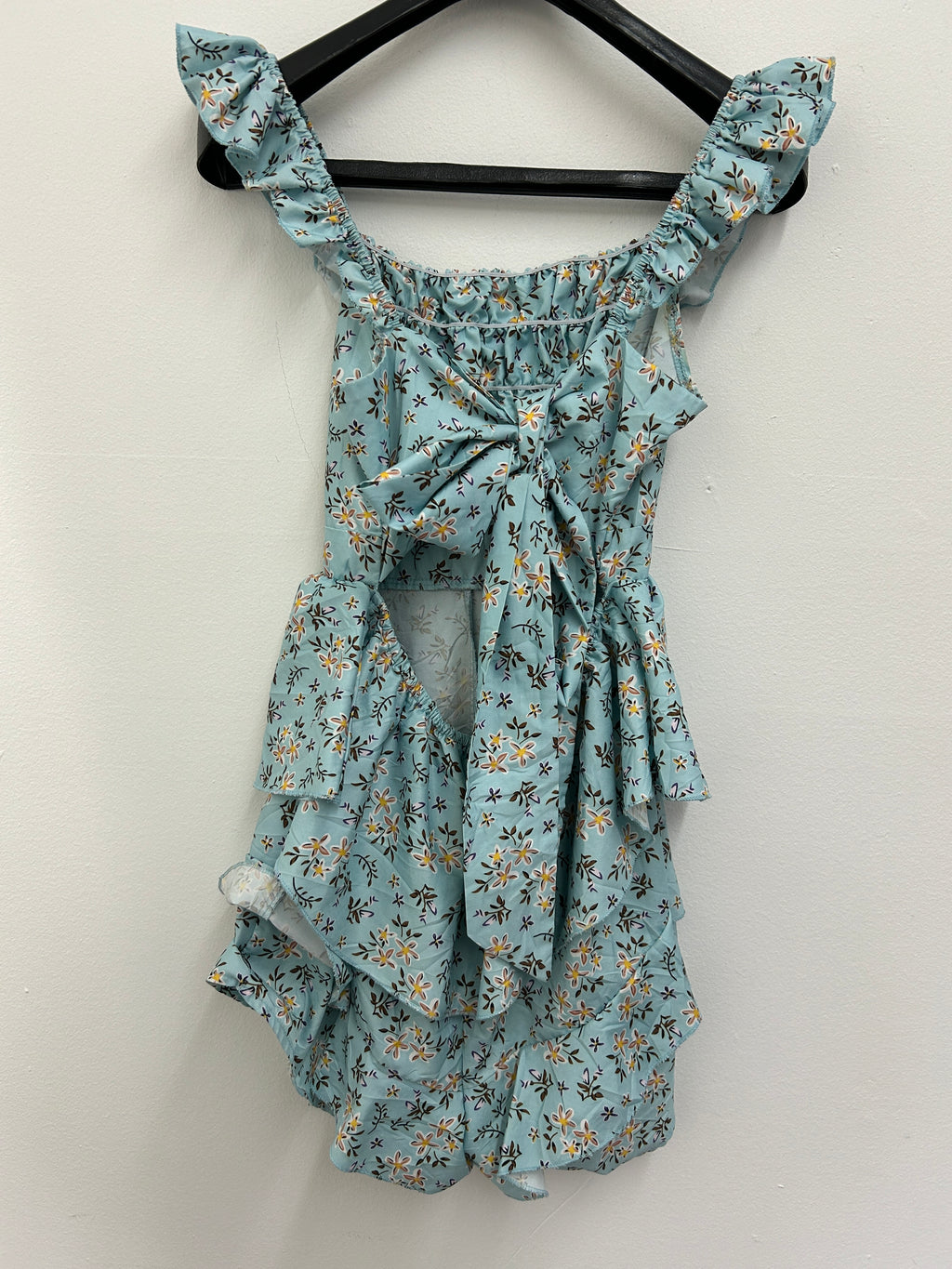 Romper à volants fleuri bleu pastel