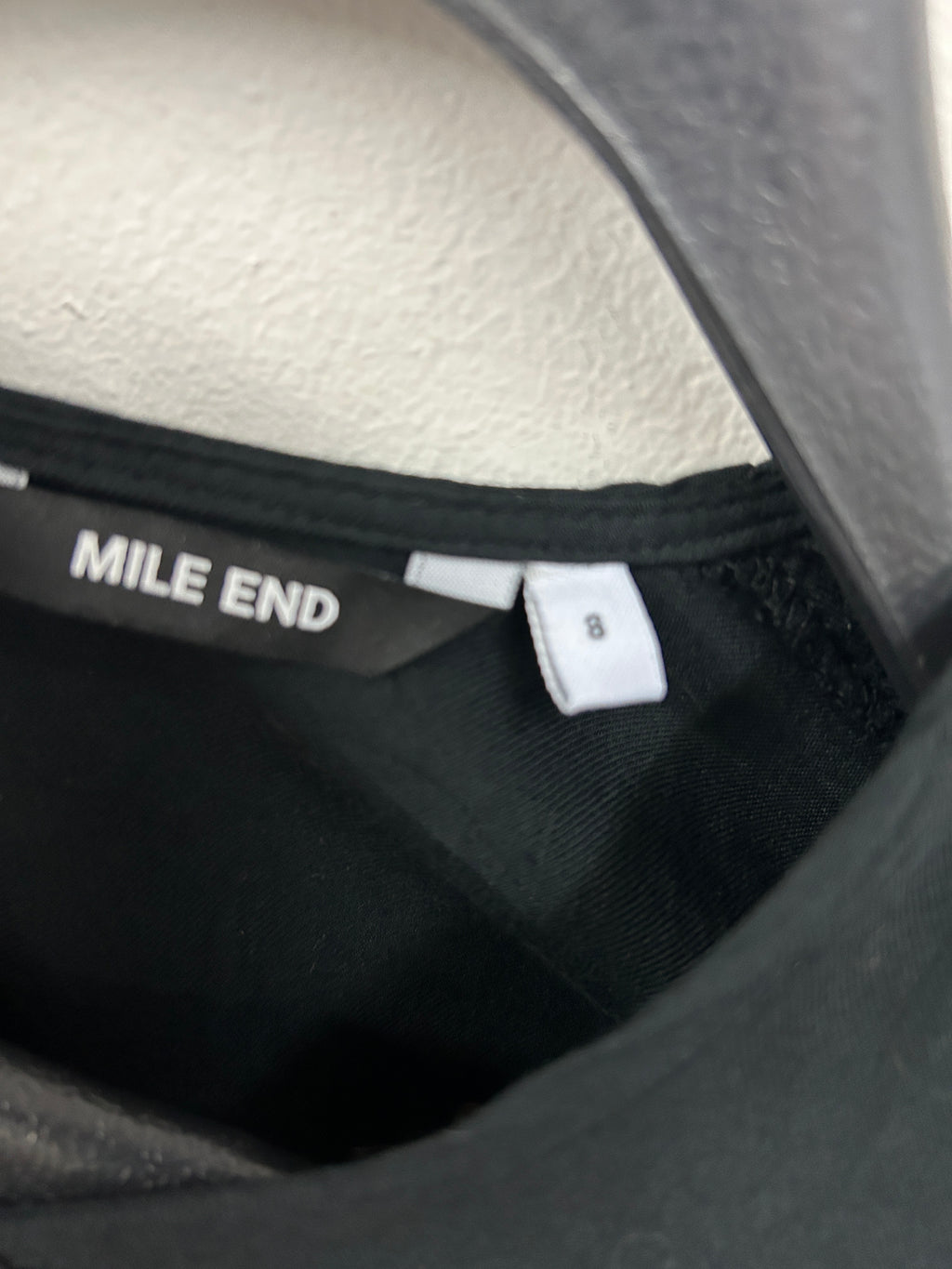 Robe noire portefeuille – Mile End