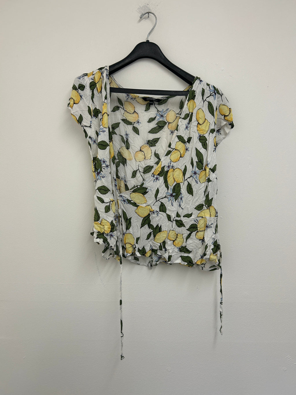 Haut à motif citron