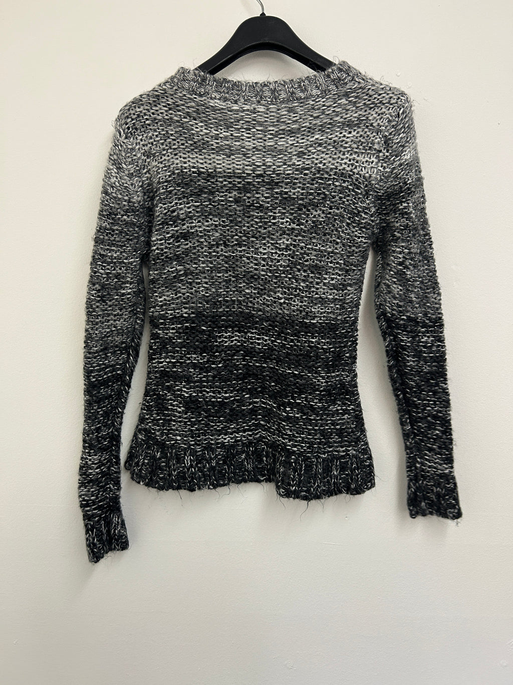 Chandail tricoté gris dégradé — BLUE CRUSH