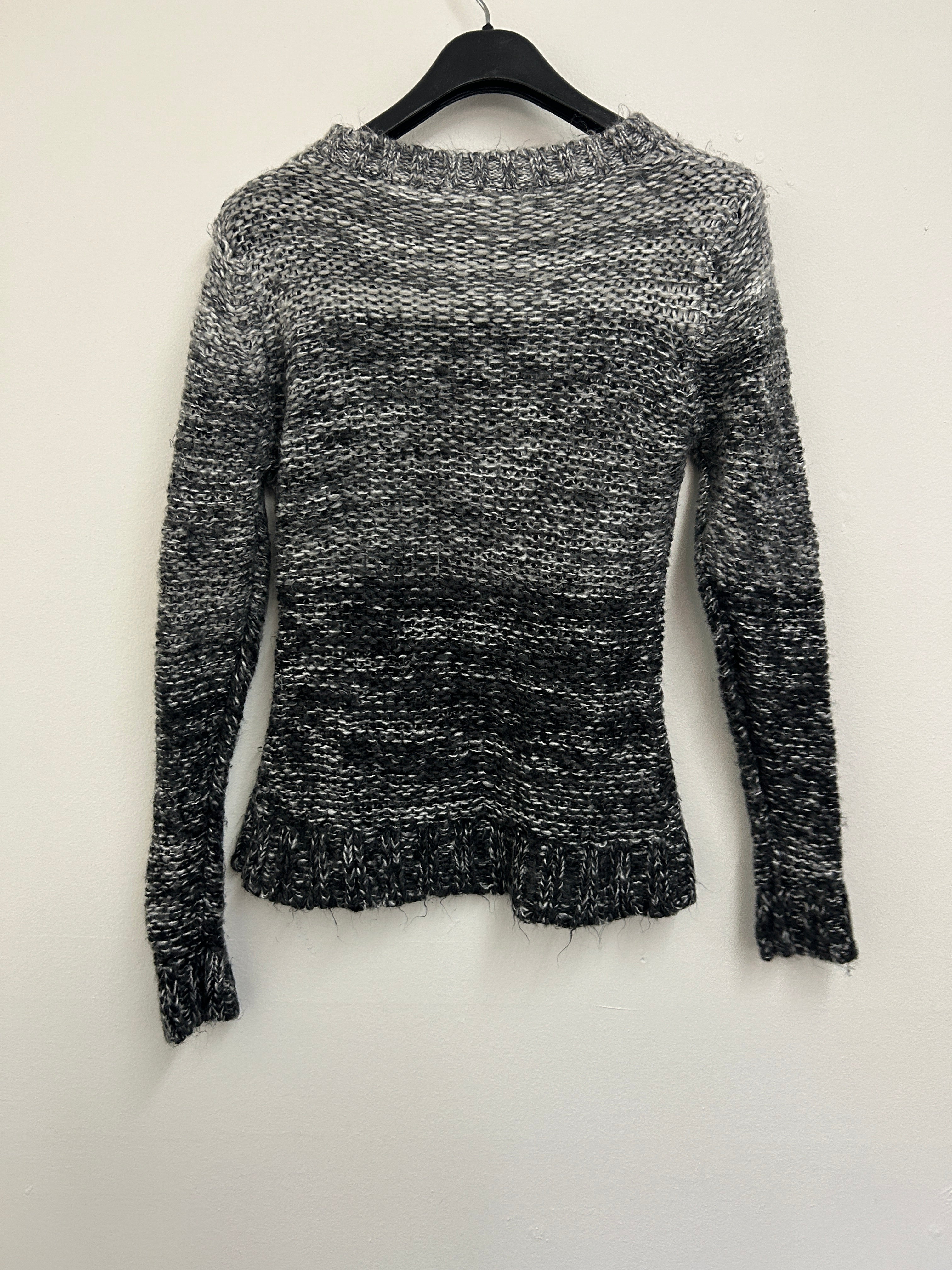 Chandail tricoté gris dégradé — BLUE CRUSH