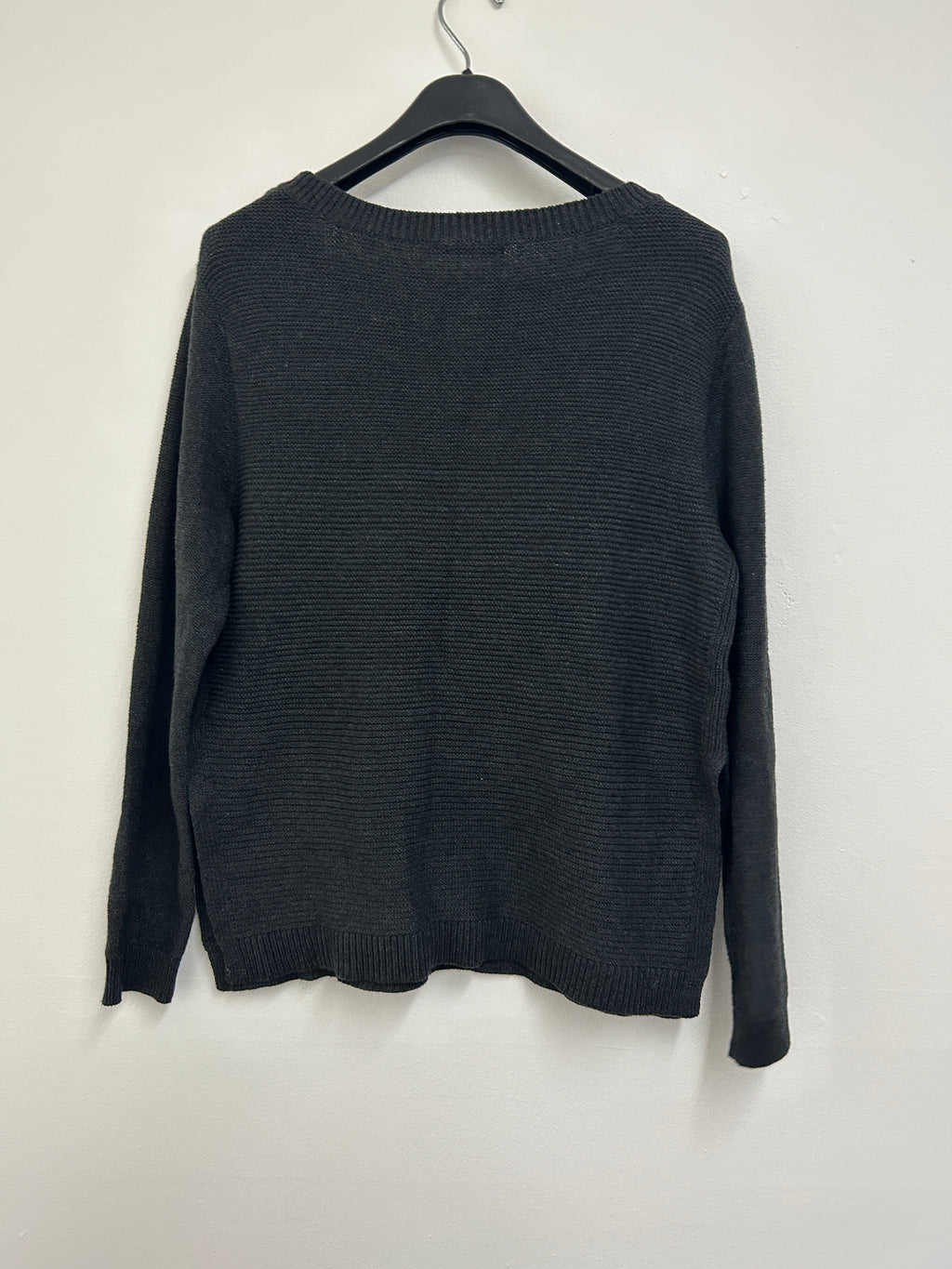 Chandail tricoté gris foncé — Reitmans