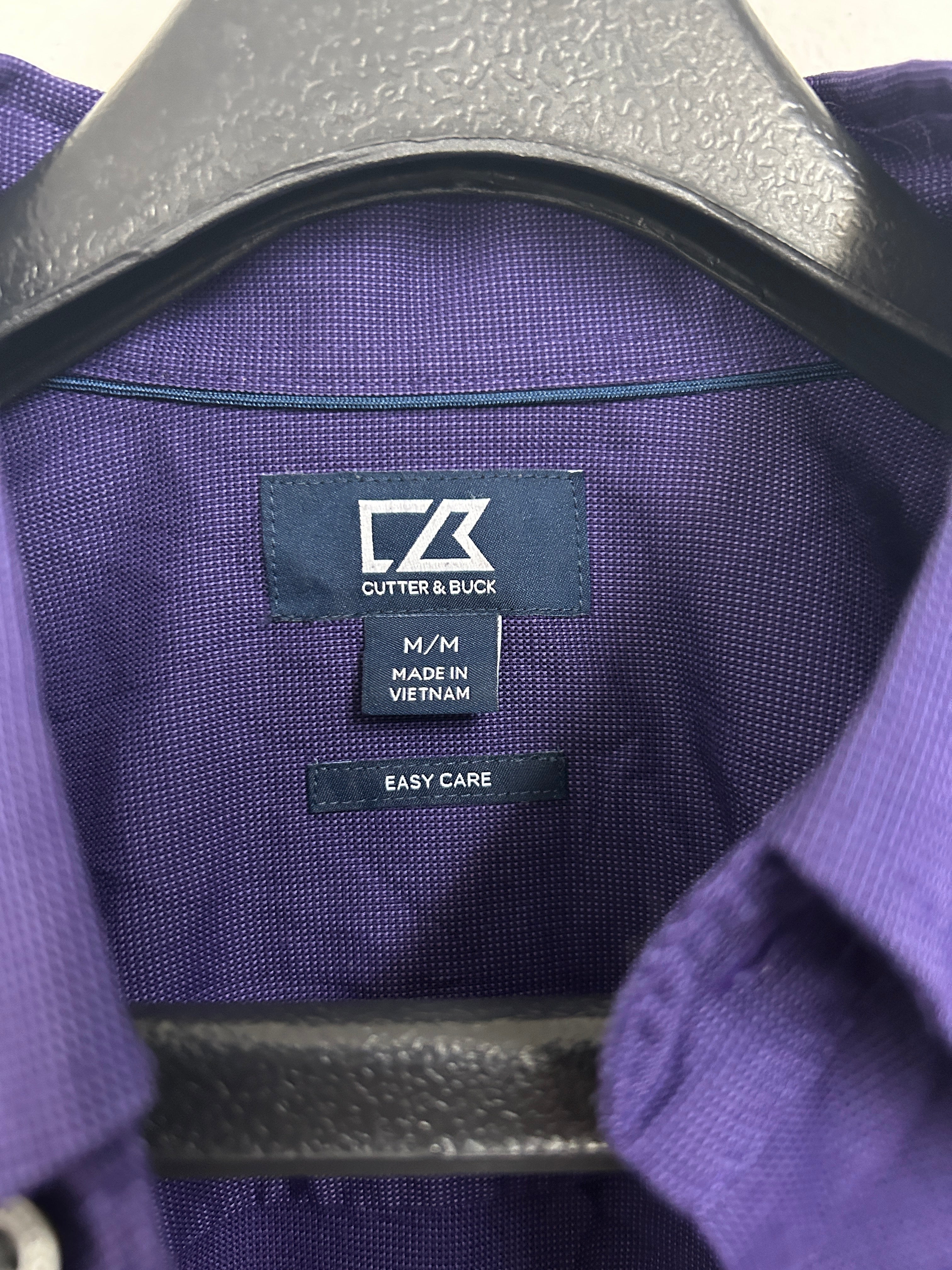 chemise-violette-a-manches-longues