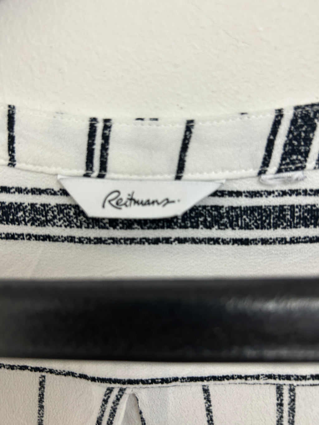 Chemise longue à rayures verticales — Reitmans